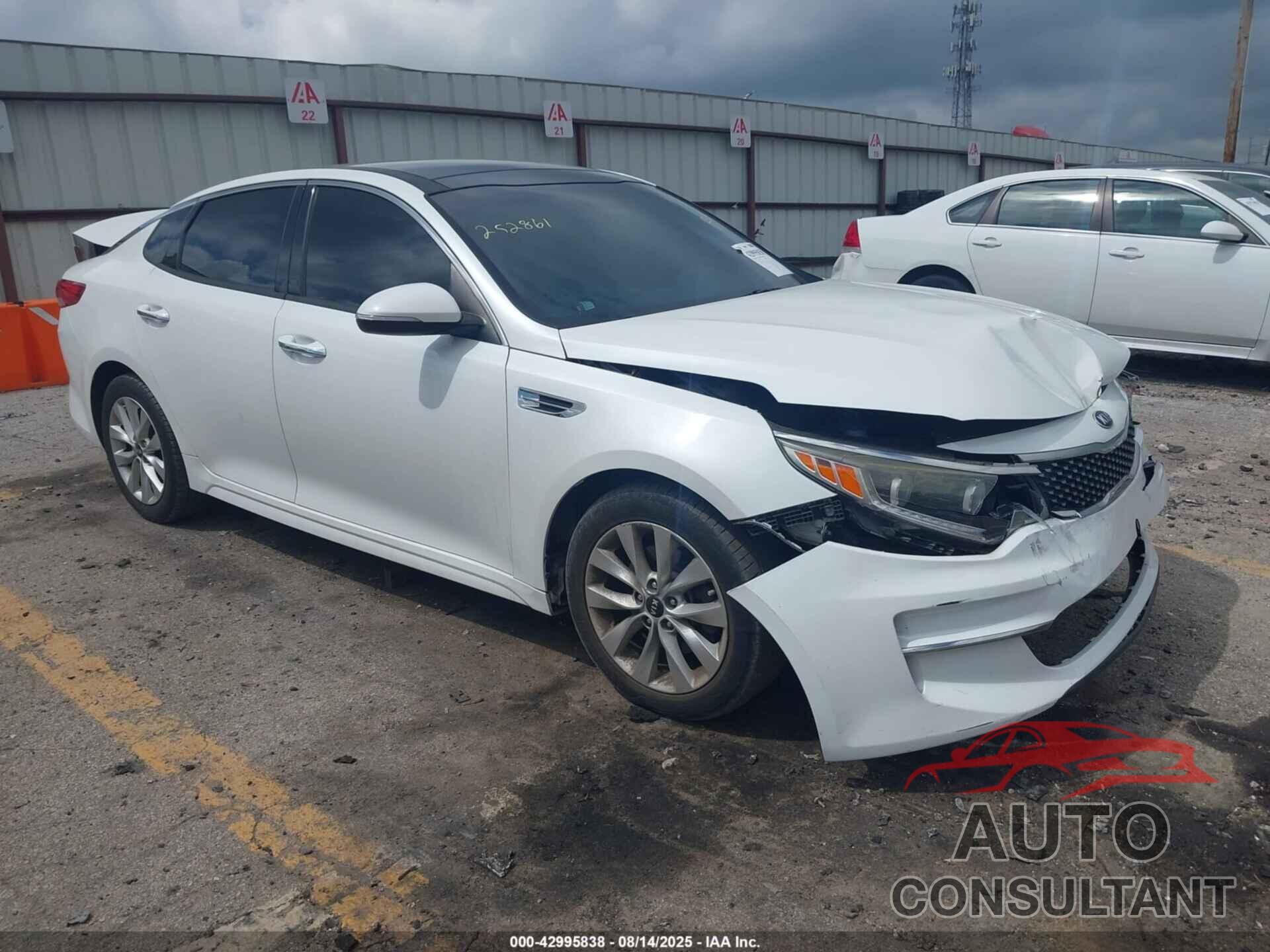 KIA OPTIMA 2016 - 5XXGU4L31GG067988