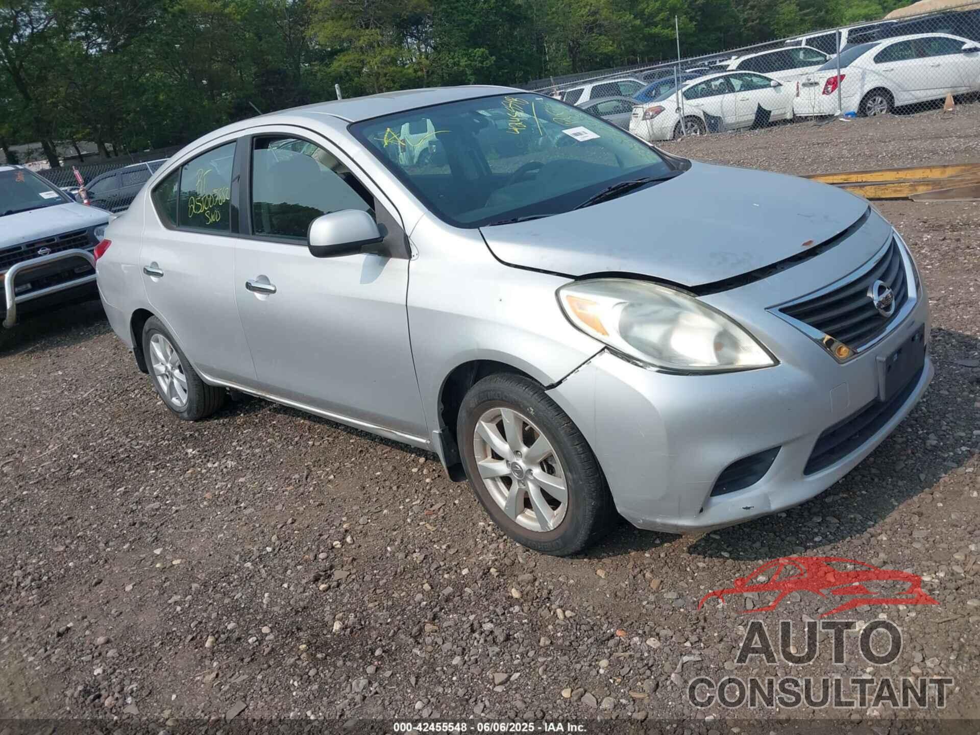 NISSAN VERSA 2014 - 3N1CN7AP7EL809852