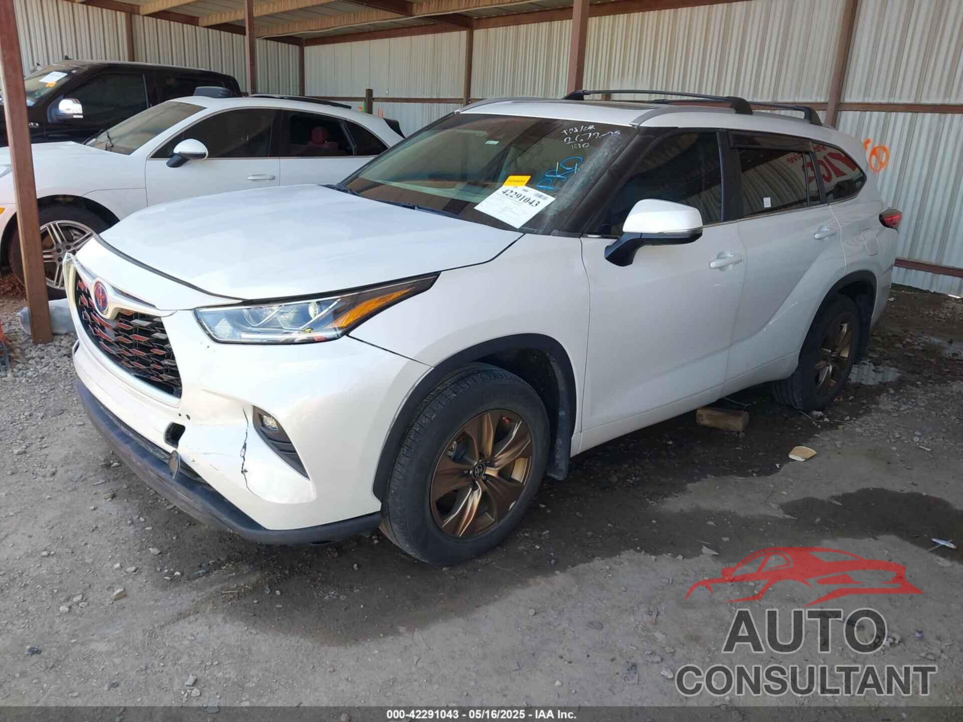 TOYOTA HIGHLANDER 2023 - 5TDAARAH7PS017203