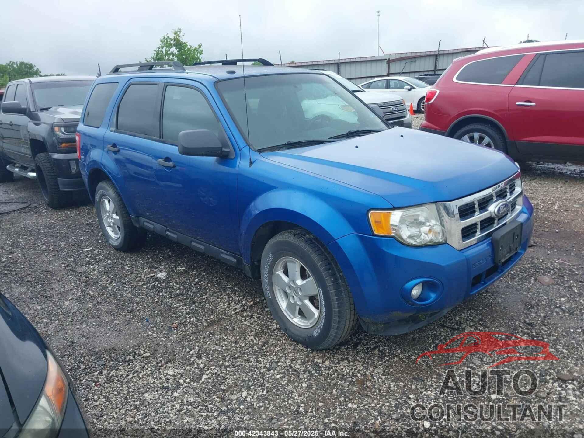 FORD ESCAPE 2011 - 1FMCU9DG0BKA08972