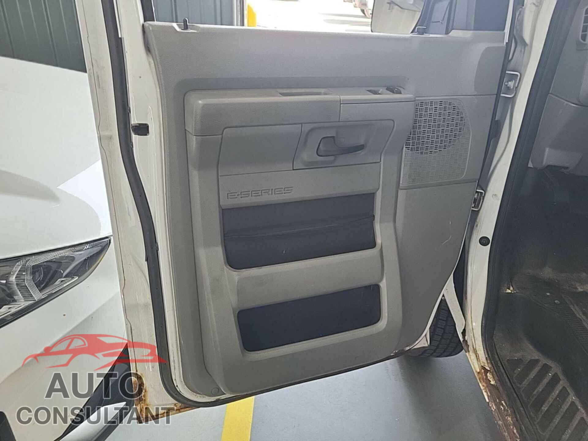 FORD ECONOLINE 2012 - 1FTNE2EL0CDB36261
