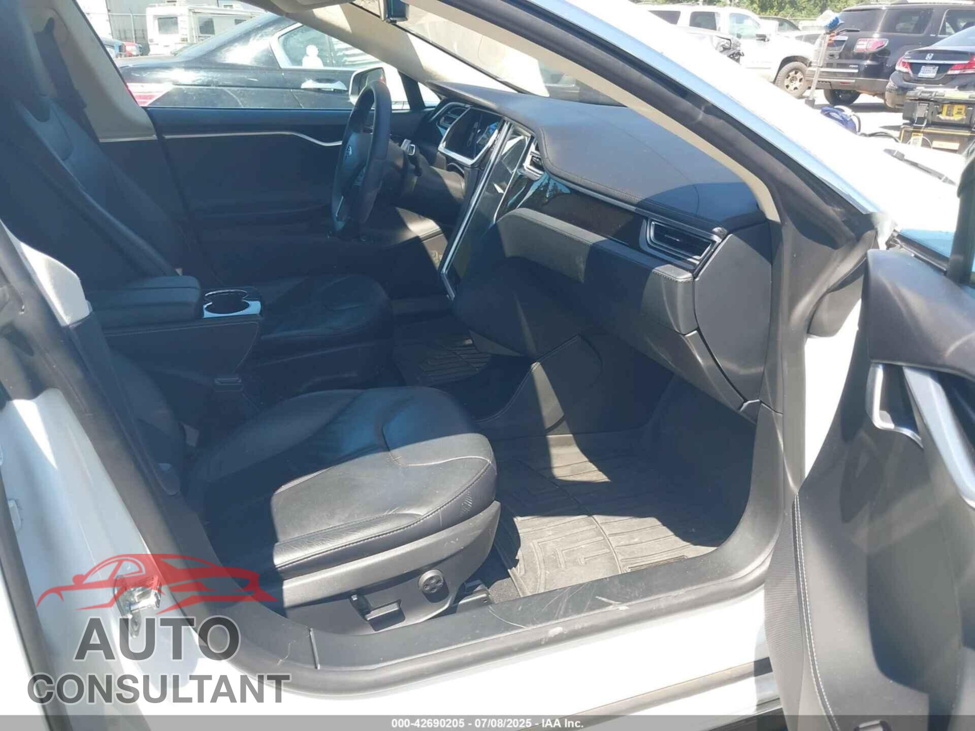 TESLA MODEL S 2014 - 5YJSA1H18EFP29428