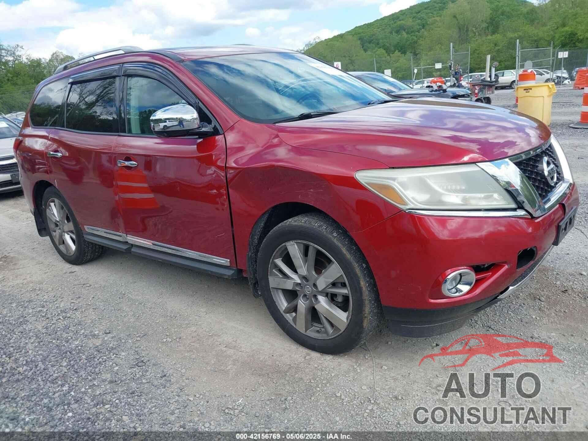 NISSAN PATHFINDER 2013 - 5N1AR2MM1DC641760