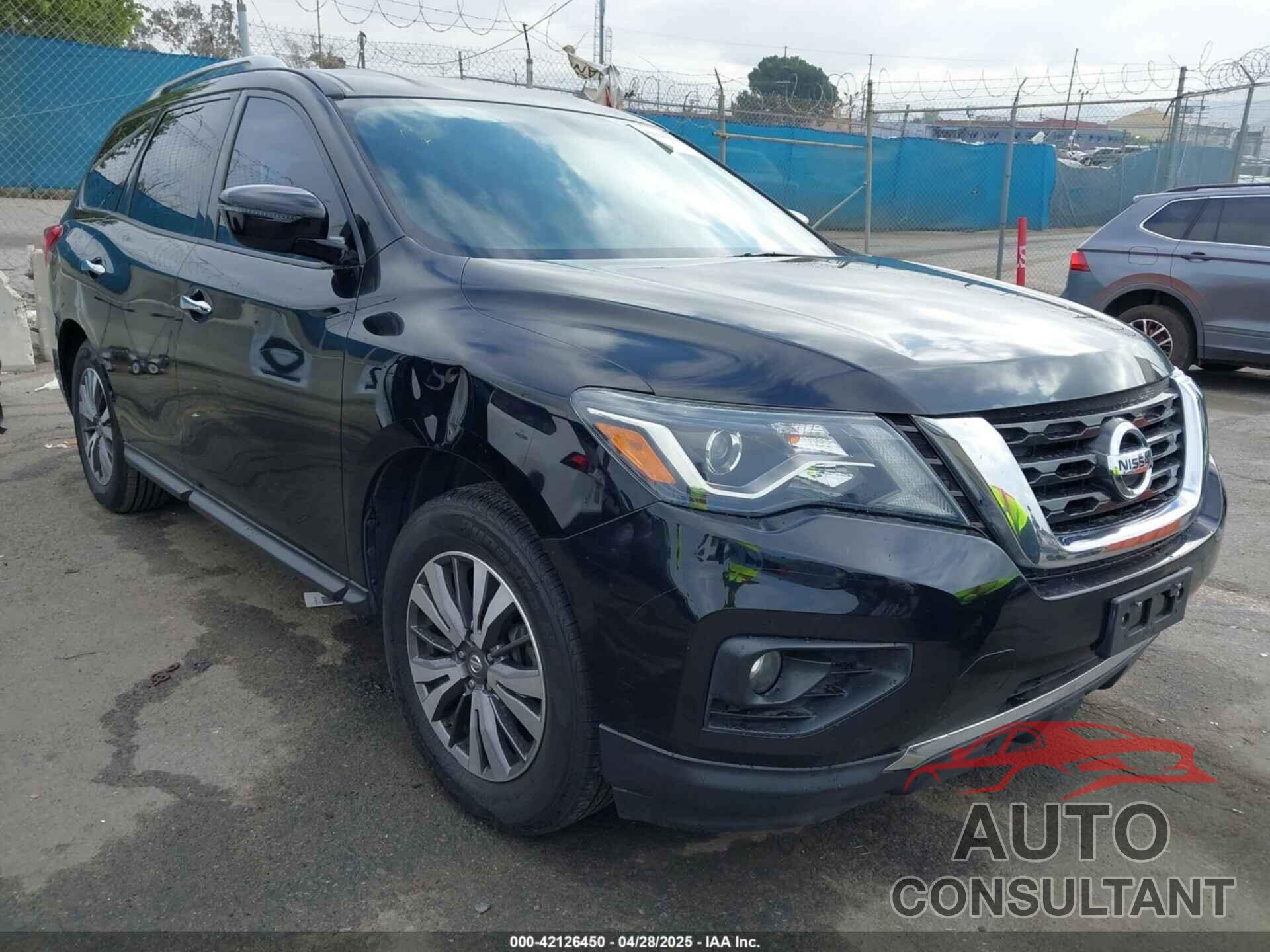 NISSAN PATHFINDER 2018 - 5N1DR2MN7JC611874