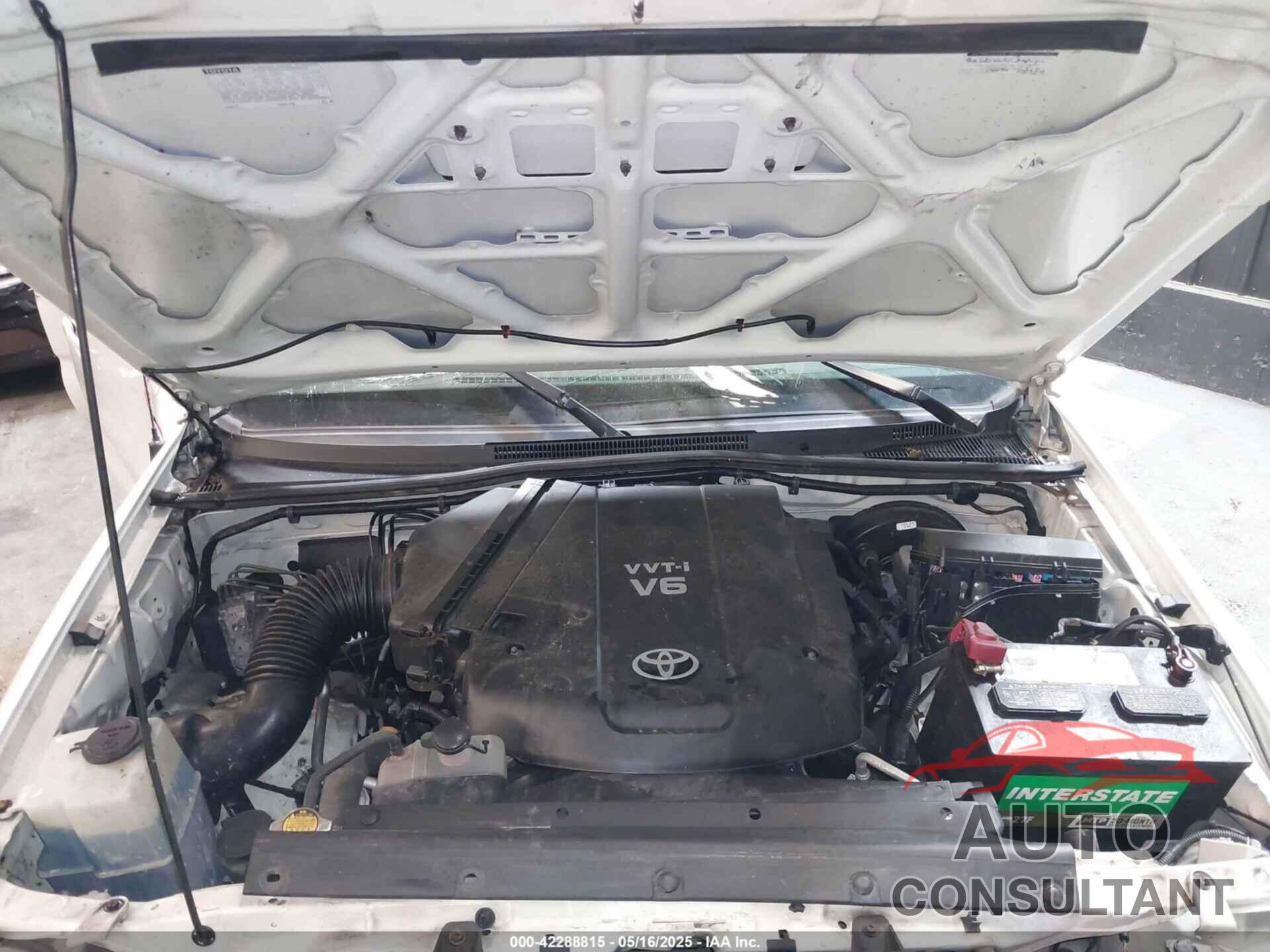 TOYOTA TACOMA 2010 - 5TEMU4FN1AZ738584