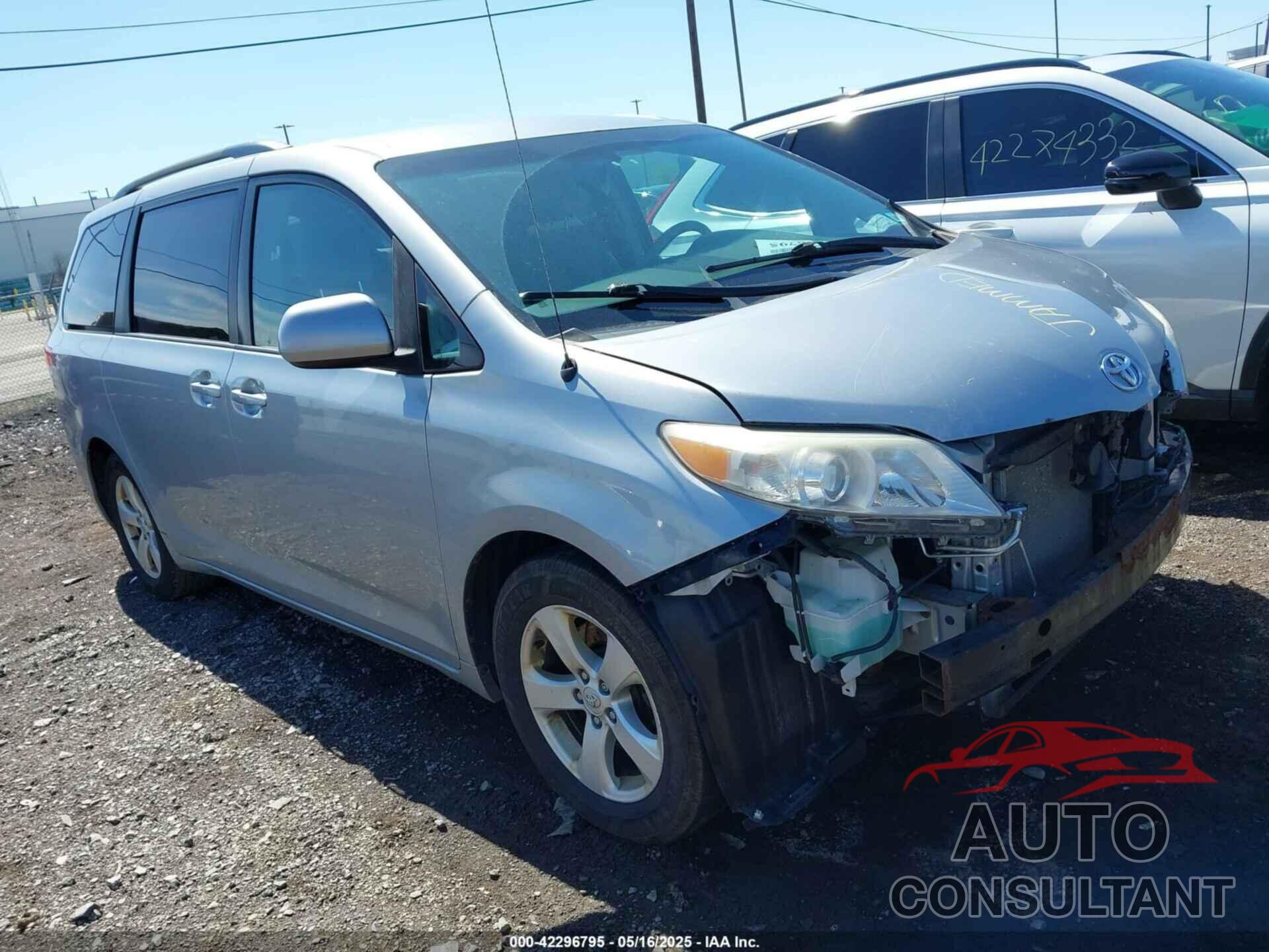 TOYOTA SIENNA 2014 - 5TDKK3DC4ES464406