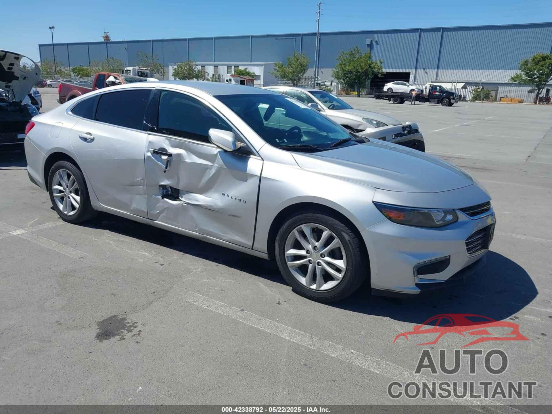 CHEVROLET MALIBU 2018 - 1G1ZD5ST7JF262248