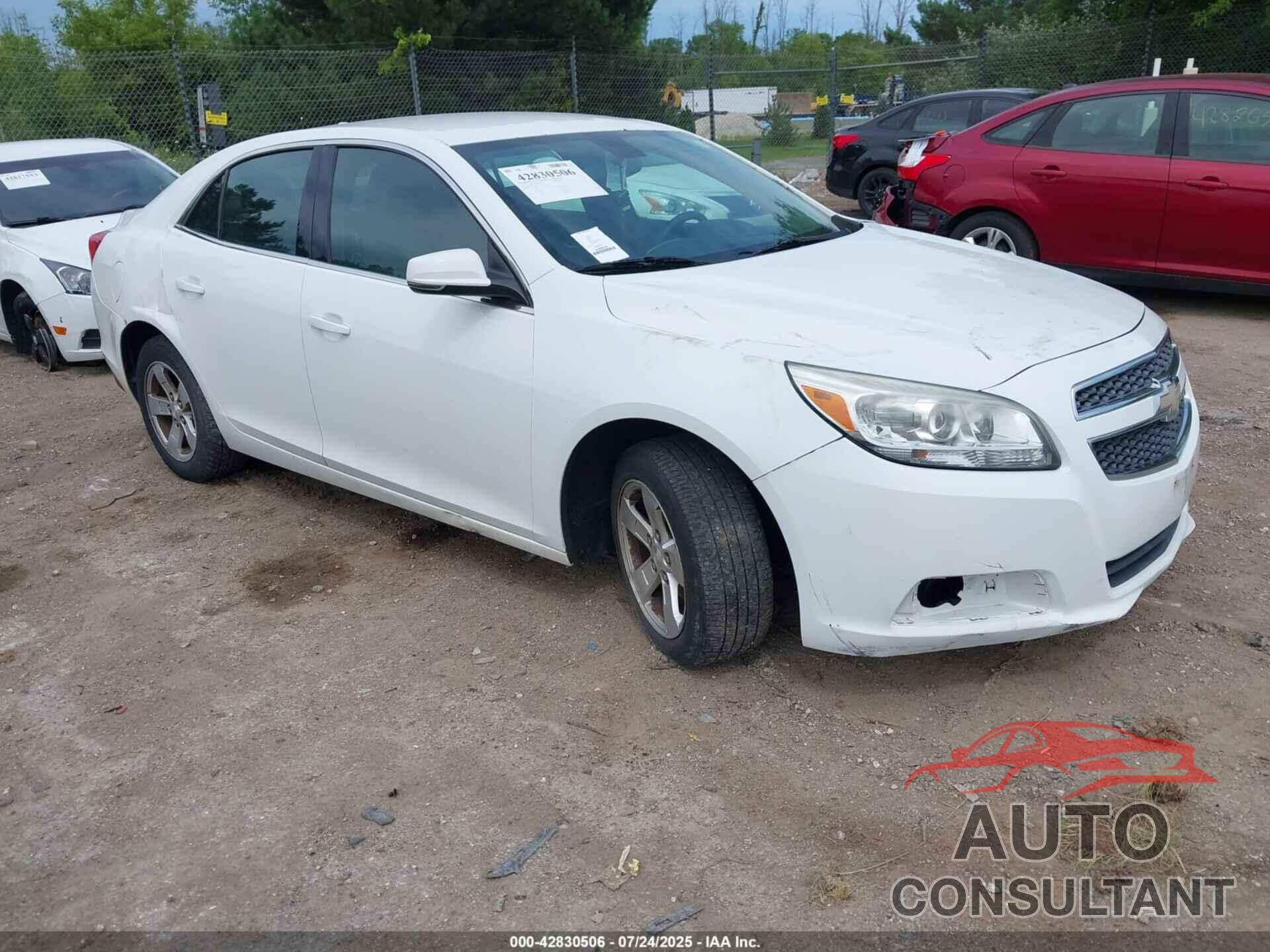 CHEVROLET MALIBU 2013 - 1G11C5SA1DF274558