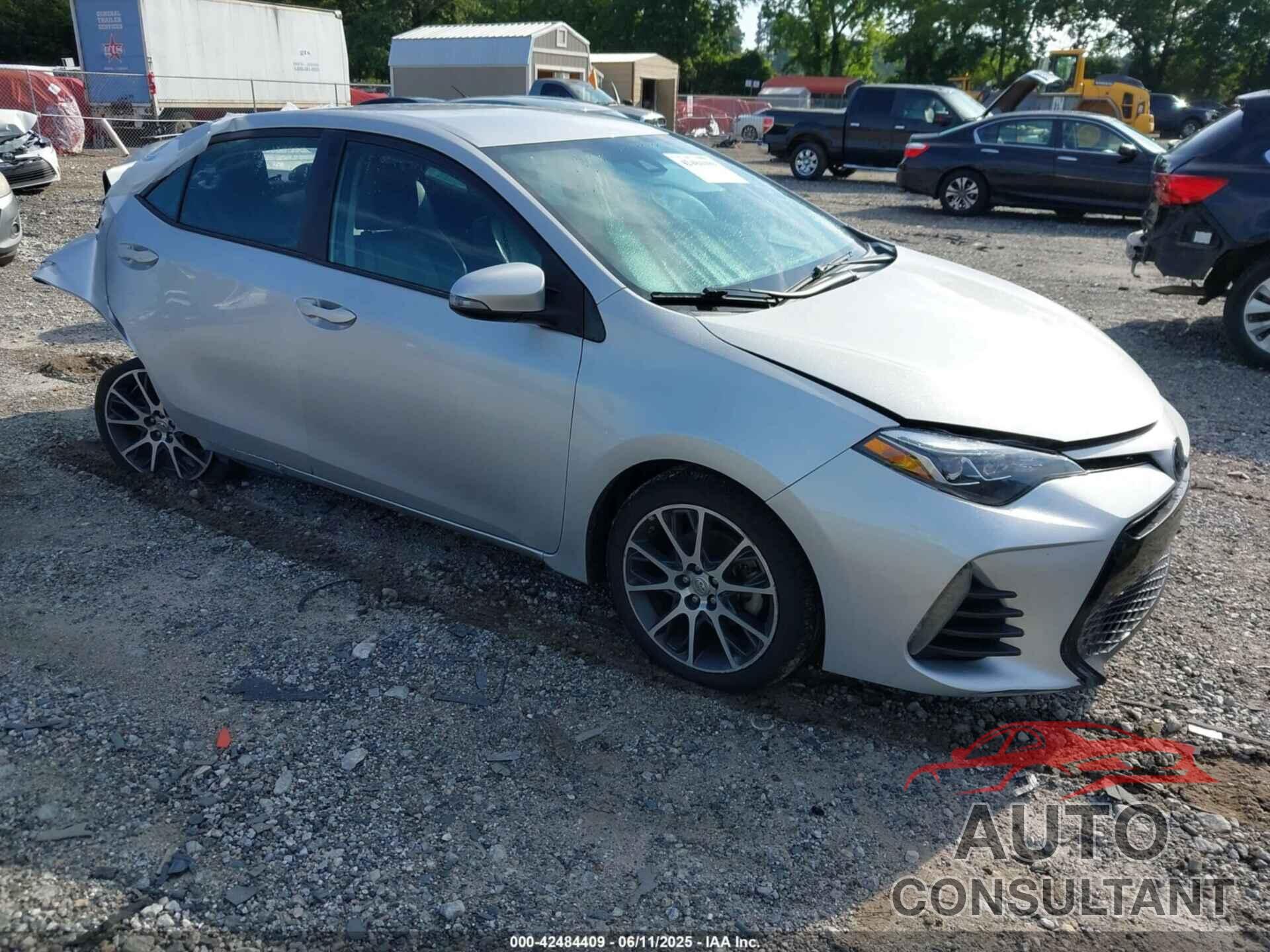 TOYOTA COROLLA 2017 - 5YFBURHE3HP613409