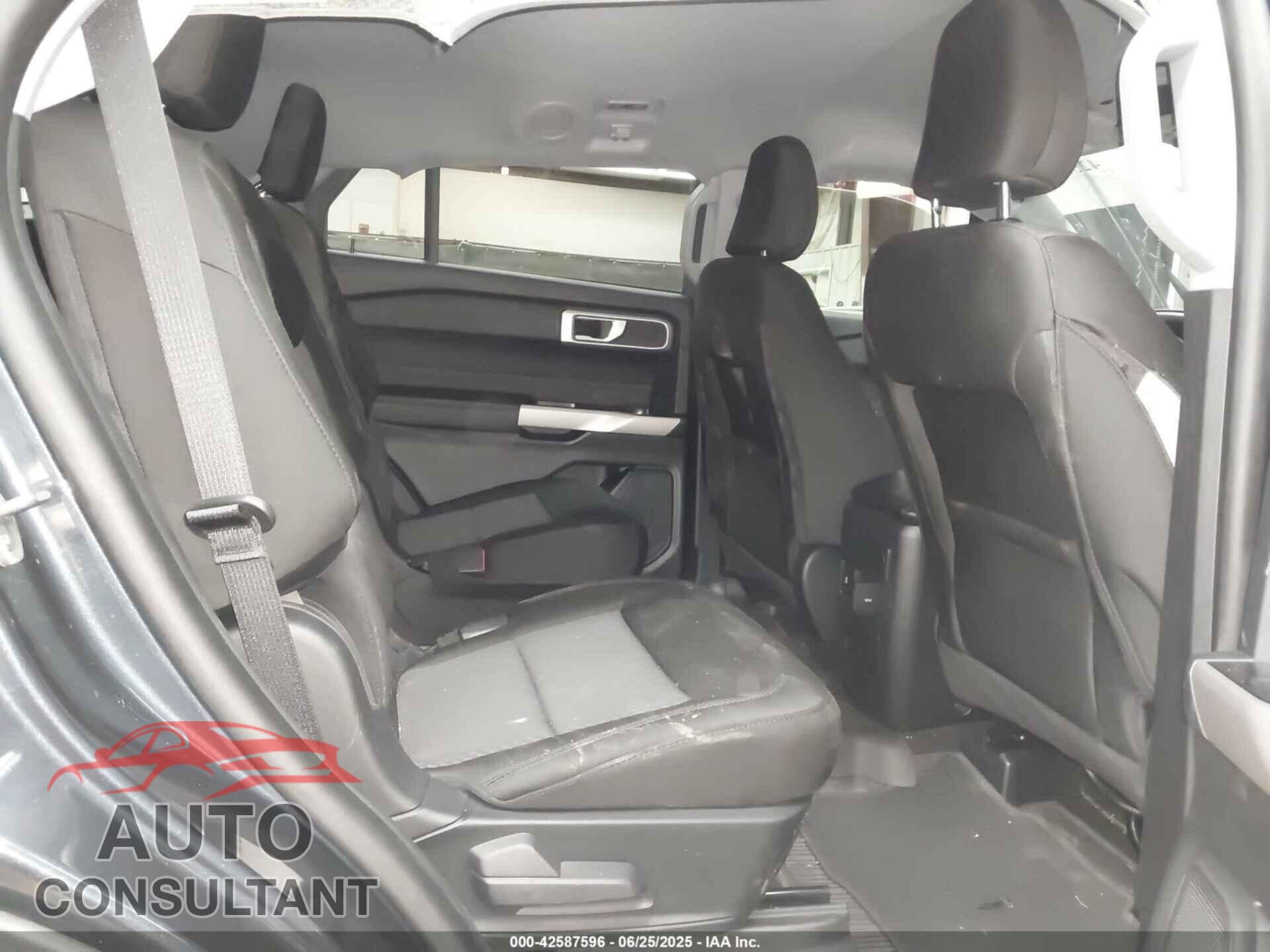 FORD EXPLORER 2023 - 1FMSK7DHXPGC24398