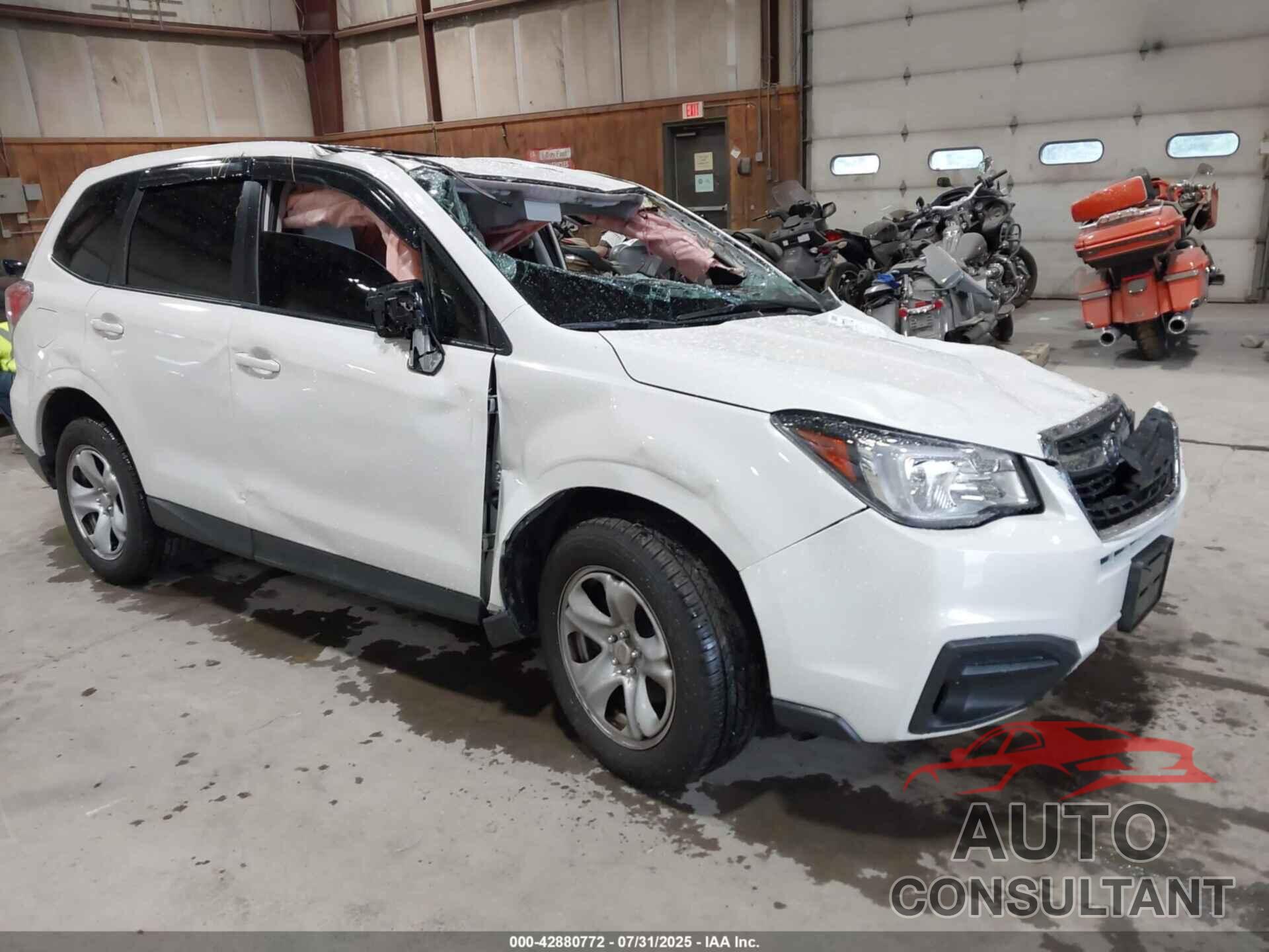 SUBARU FORESTER 2018 - JF2SJAAC7JG485607
