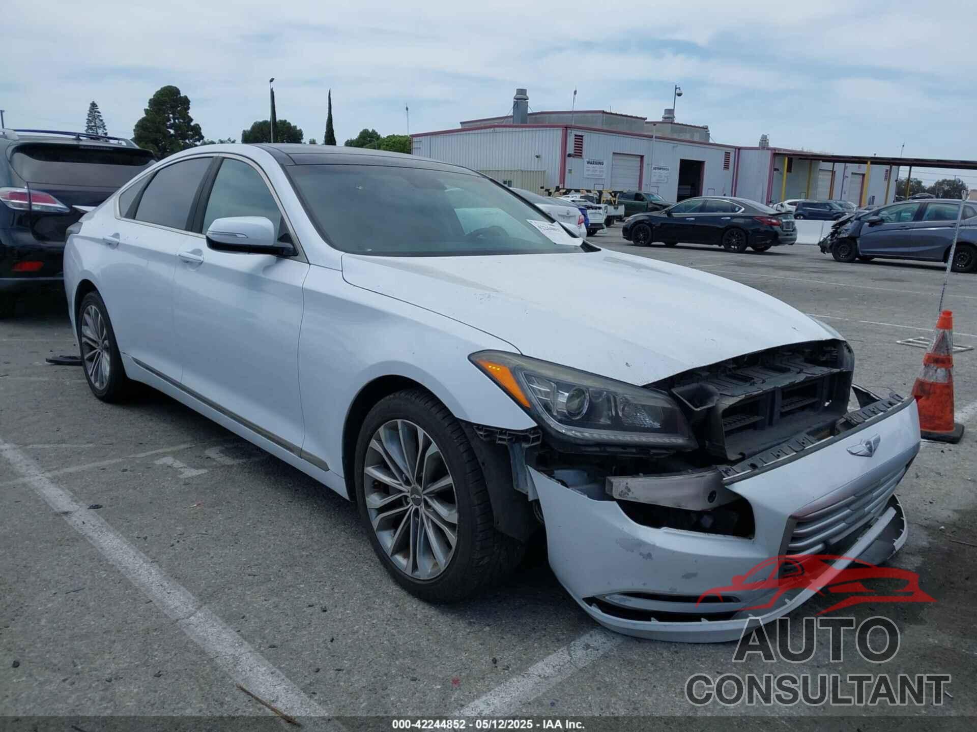 HYUNDAI GENESIS 2015 - KMHGN4JE2FU052860