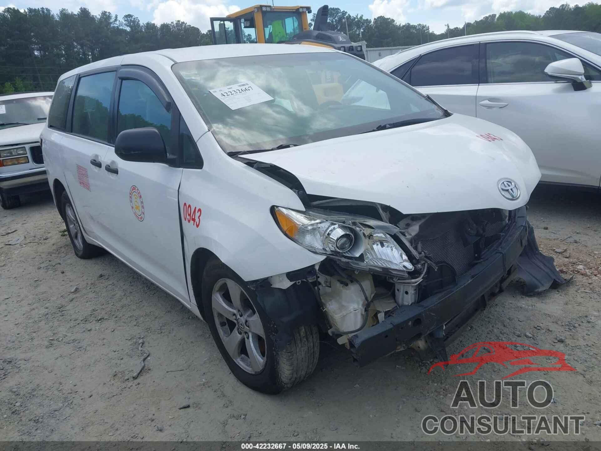 TOYOTA SIENNA 2017 - 5TDZZ3DC7HS819101