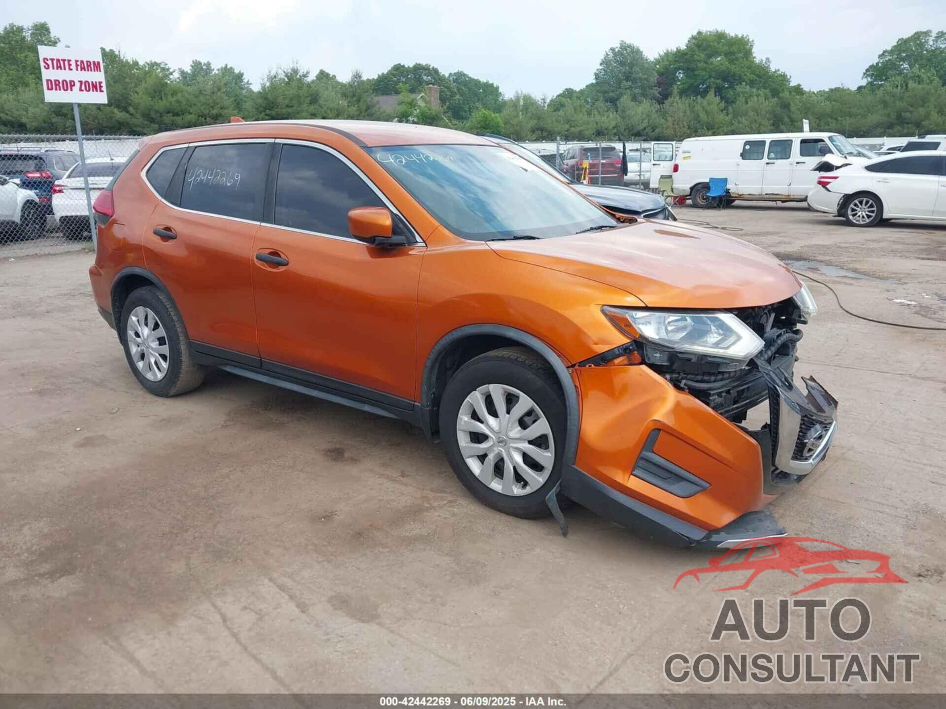 NISSAN ROGUE 2017 - JN8AT2MT5HW141607