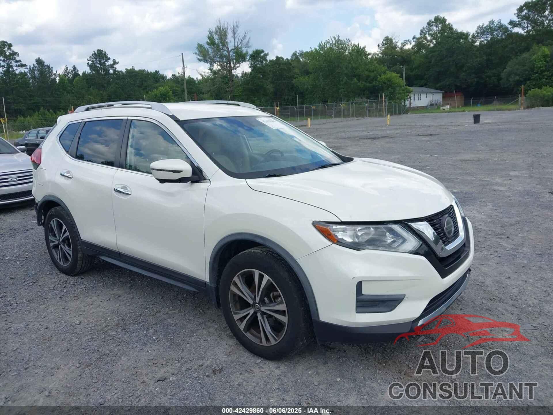 NISSAN ROGUE 2019 - JN8AT2MT3KW260148