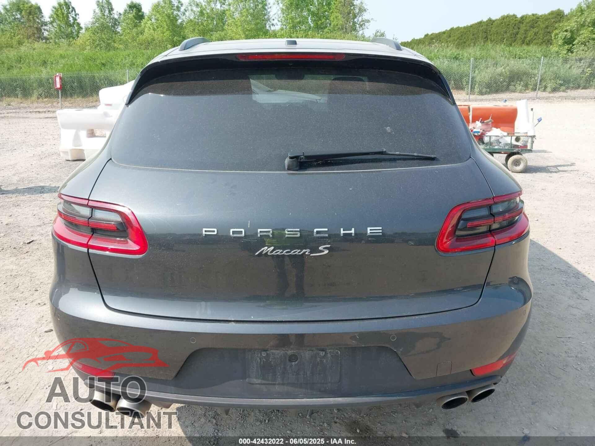 PORSCHE MACAN 2017 - WP1AB2A52HLB18385