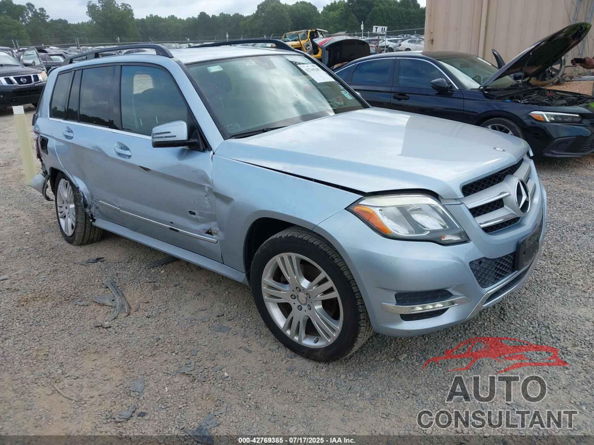 MERCEDES-BENZ GLK 2013 - WDCGG5HB8DG028505