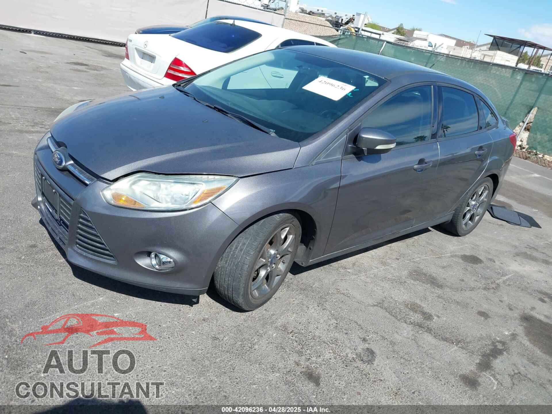 FORD FOCUS 2014 - 1FADP3F27EL259670