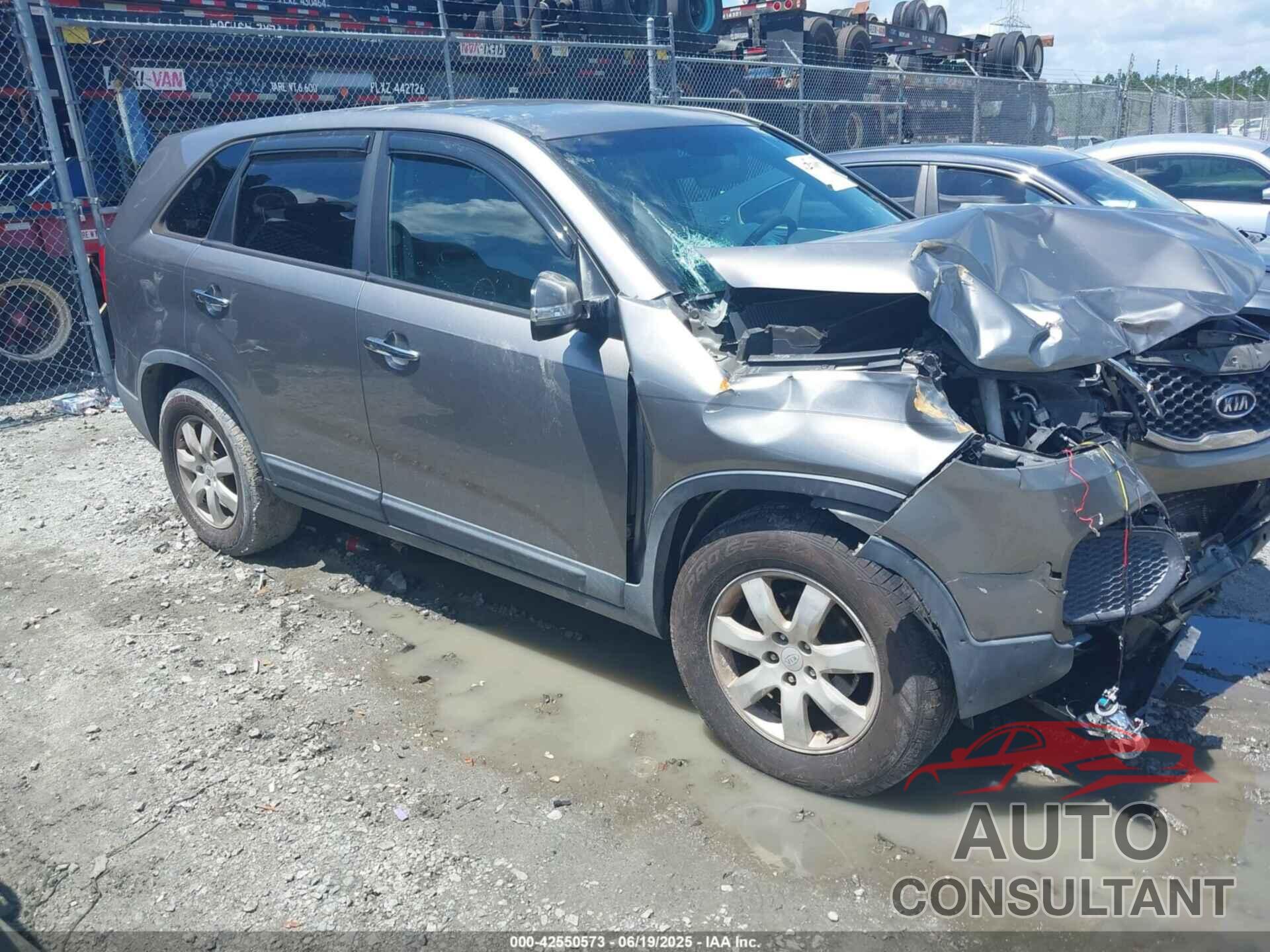 KIA SORENTO 2011 - 5XYKT3A1XBG066464