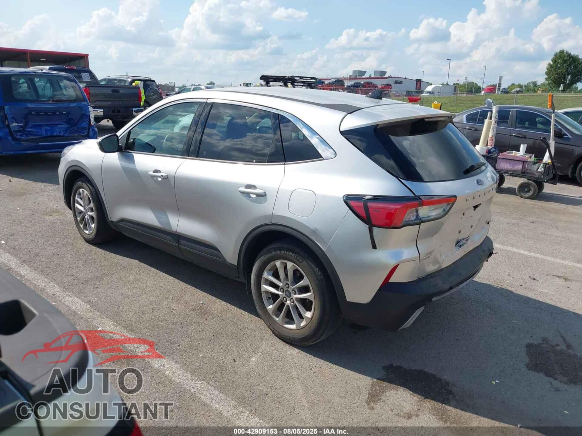 FORD ESCAPE 2020 - 1FMCU0G65LUA55497