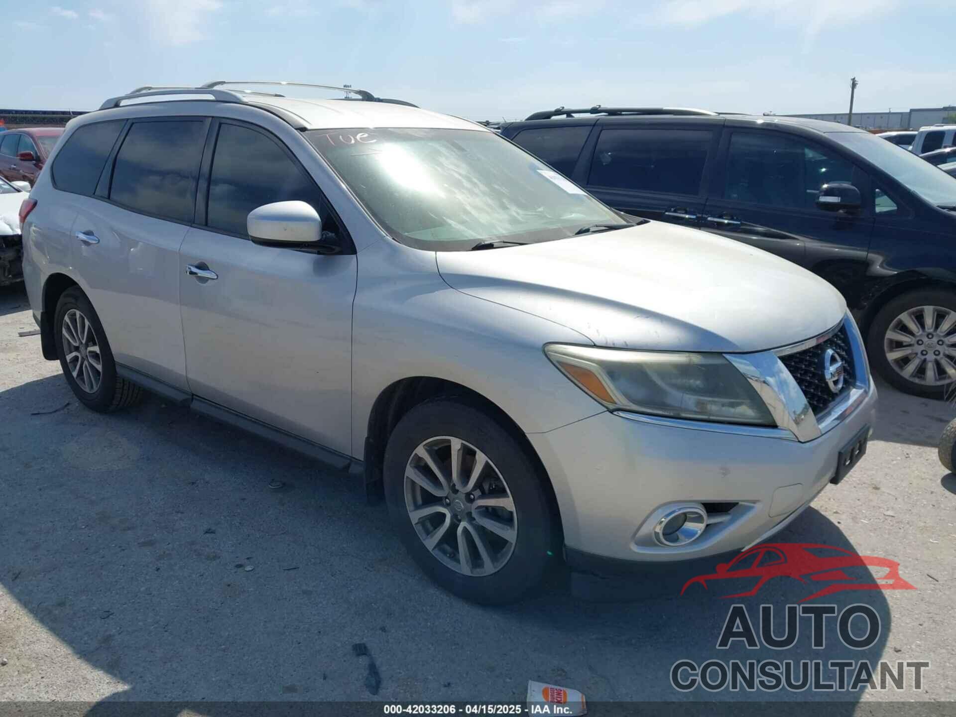NISSAN PATHFINDER 2015 - 5N1AR2MNXFC624659