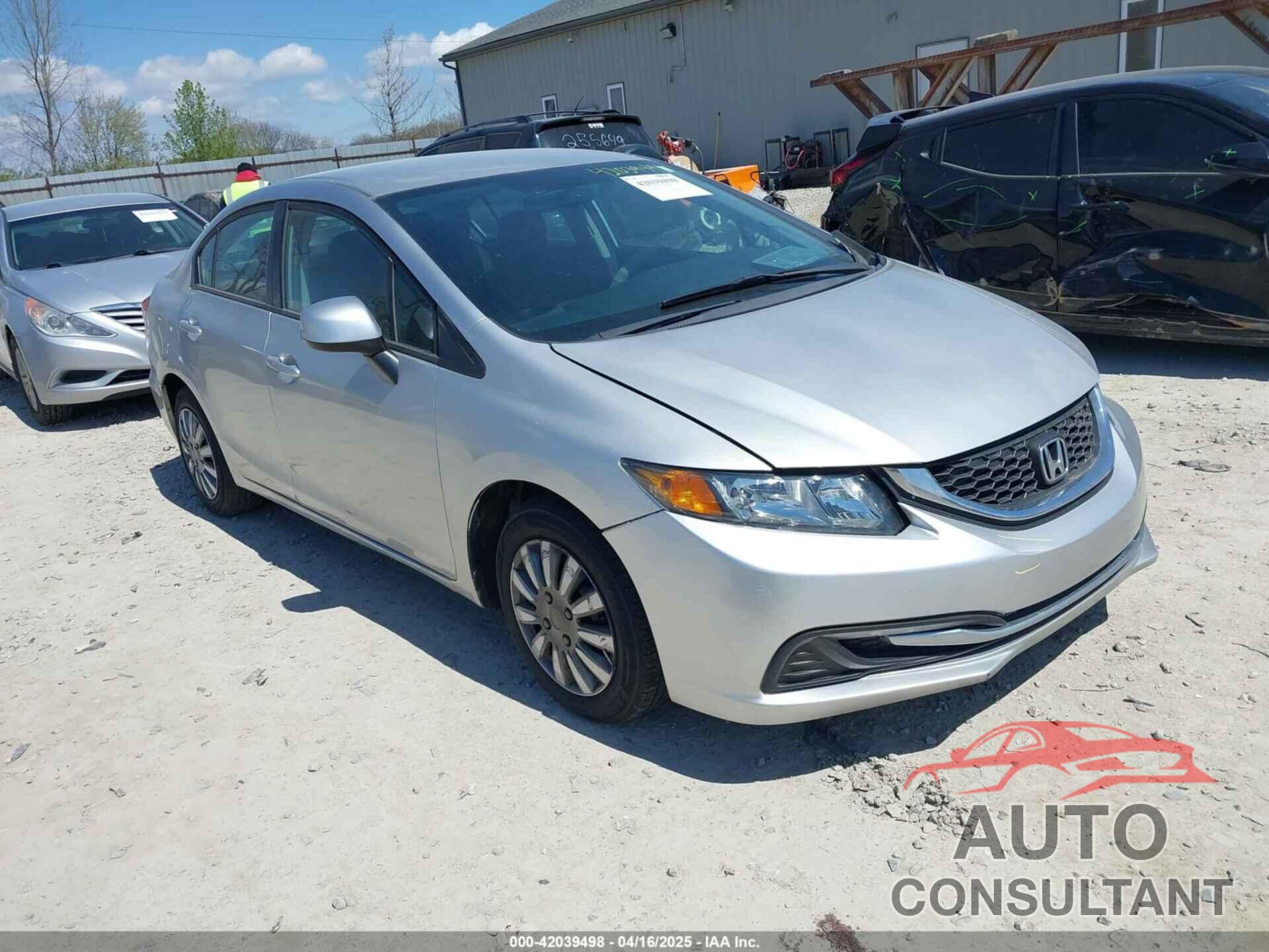 HONDA CIVIC 2013 - 2HGFB2F56DH580828