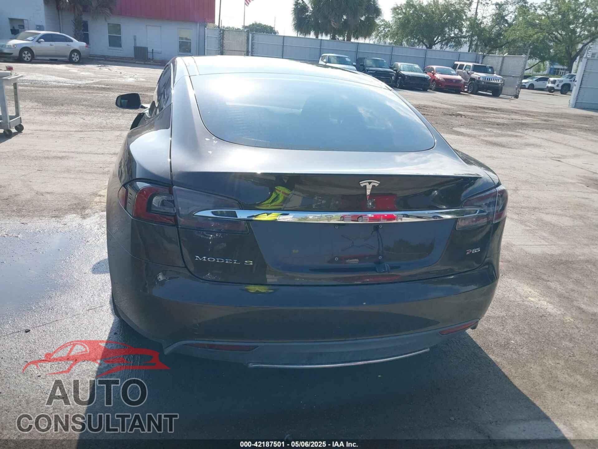 TESLA MODEL S 2013 - 5YJSA1CP1DFP25778