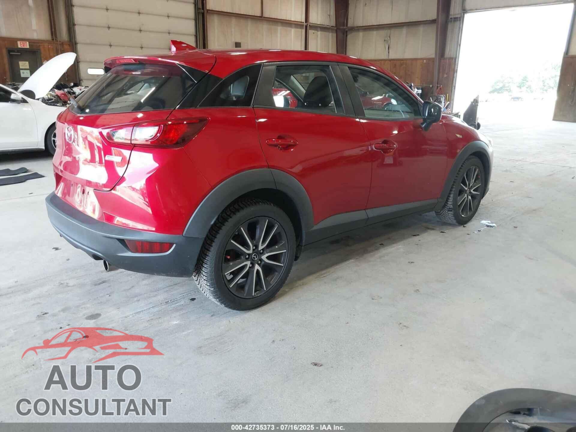 MAZDA CX-3 2018 - JM1DKFC79J0321236