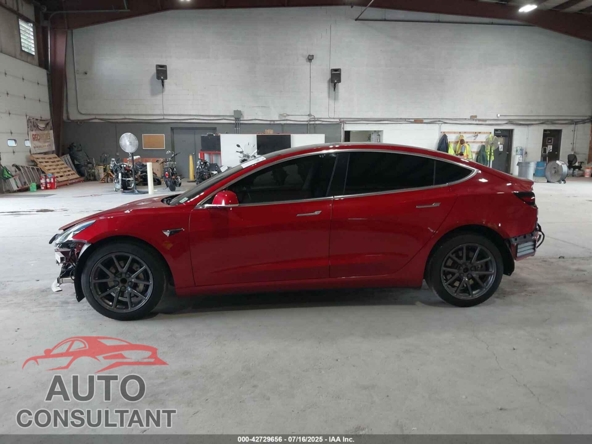 TESLA MODEL 3 2019 - 5YJ3E1EA8KF298923