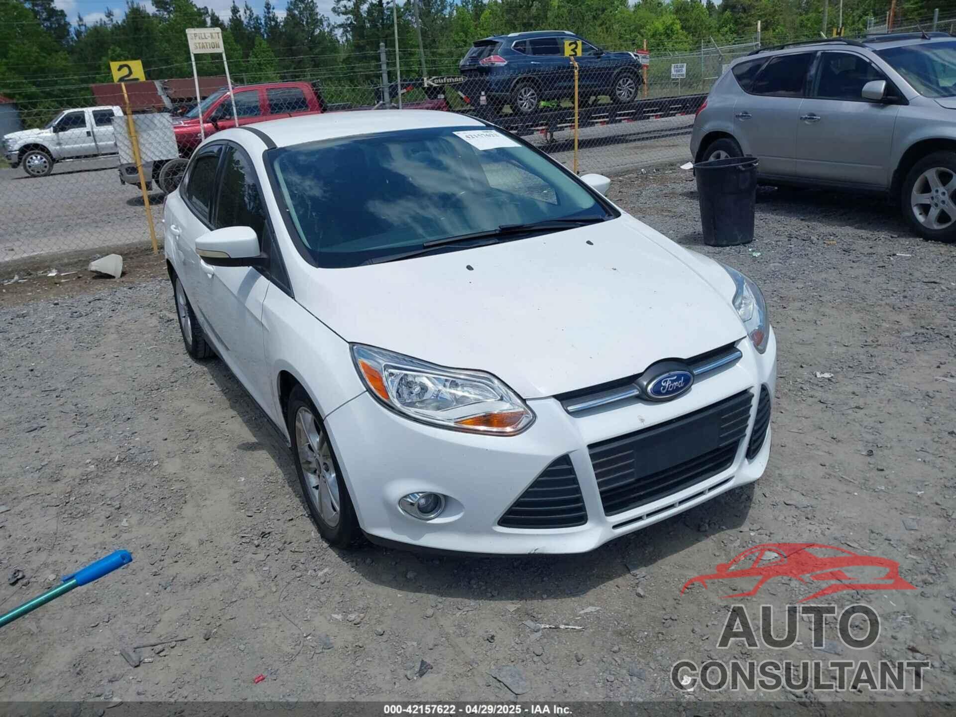 FORD FOCUS 2014 - 1FADP3F27EL205933