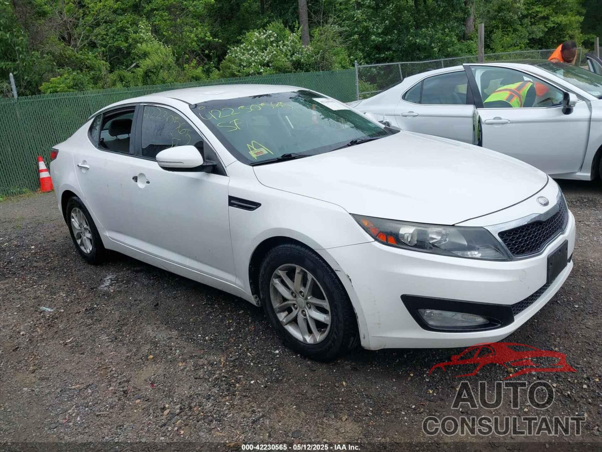 KIA OPTIMA 2013 - KNAGM4A70D5311553