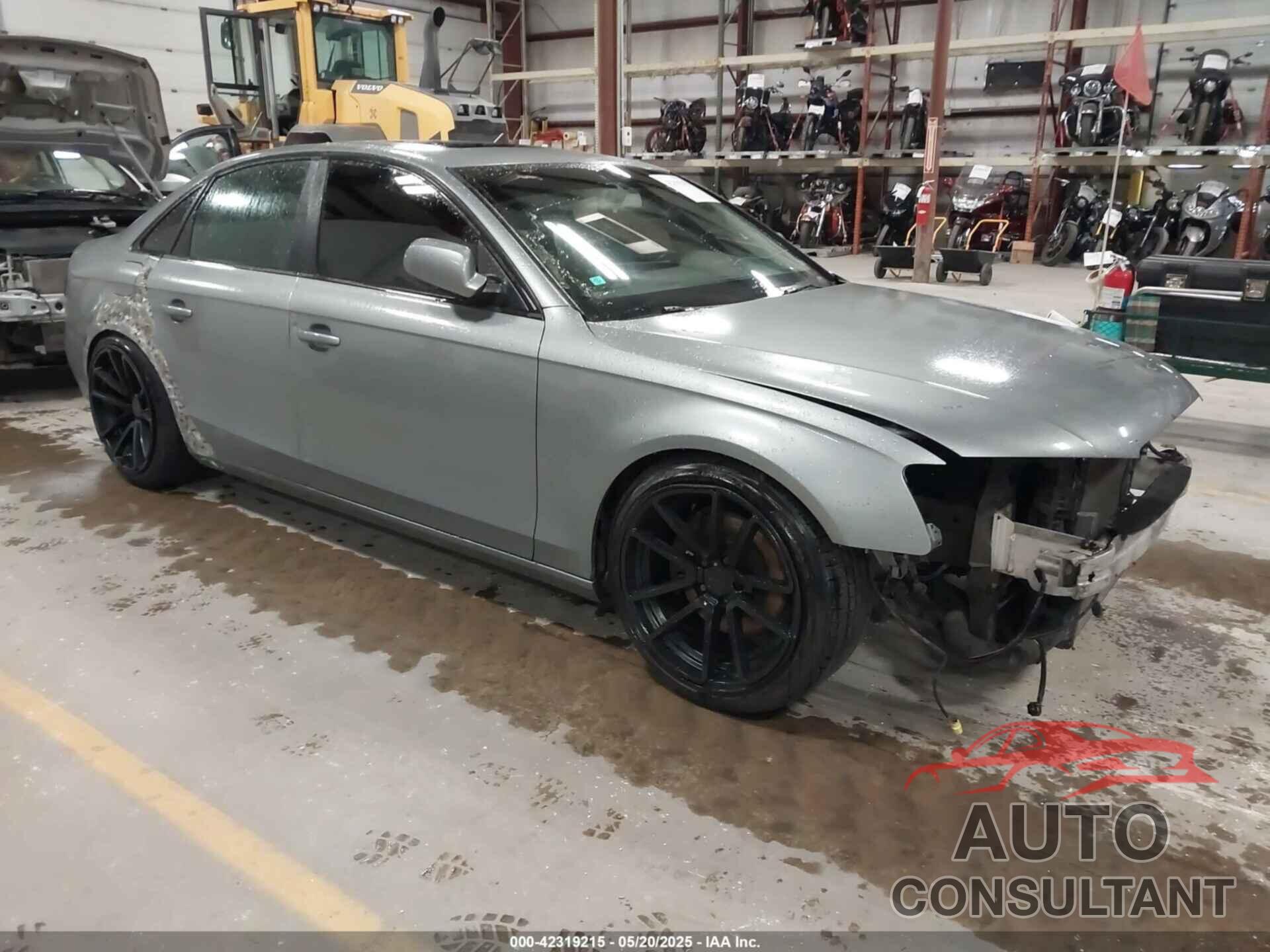 AUDI A4 2010 - WAUDFAFL8AN028850