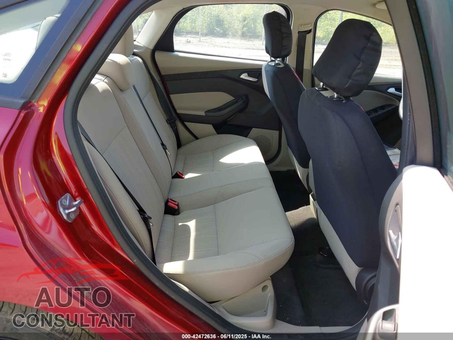 FORD FOCUS 2016 - 1FADP3F20GL336043