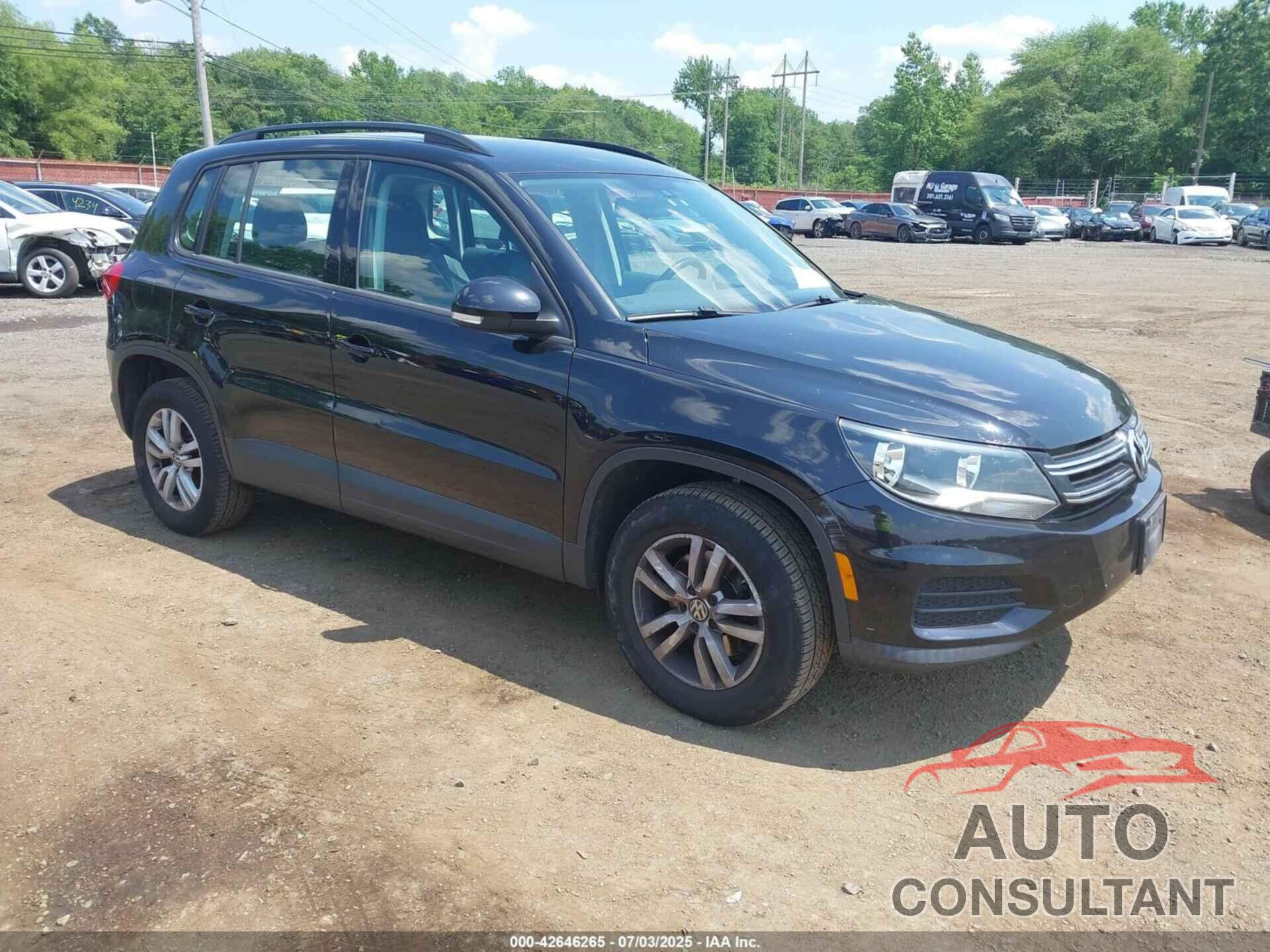 VOLKSWAGEN TIGUAN 2016 - WVGBV7AX6GW012252