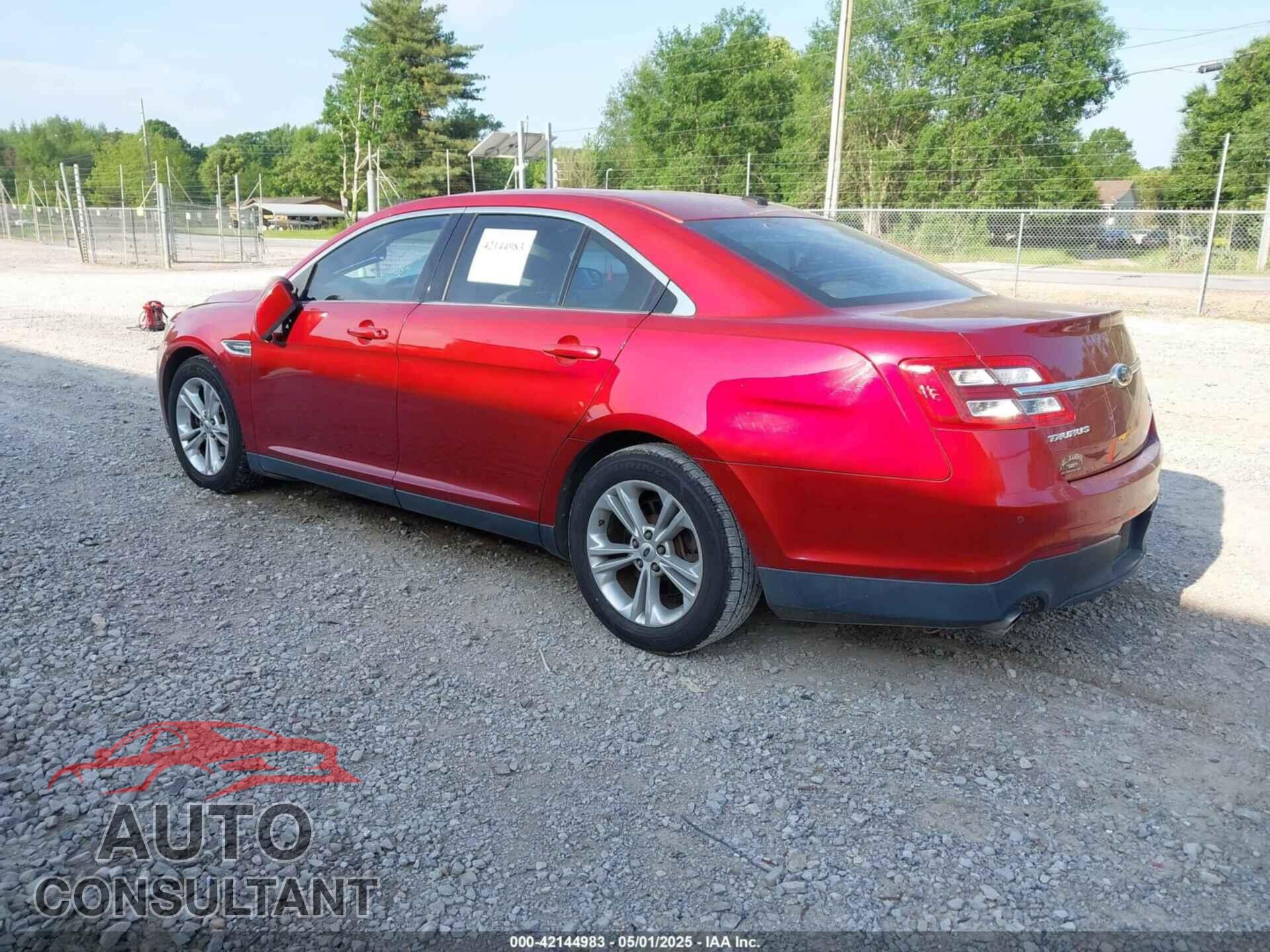FORD TAURUS 2013 - 1FAHP2E99DG173584