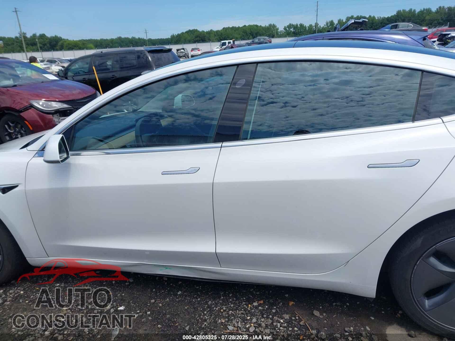 TESLA MODEL 3 2020 - 5YJ3E1EA7LF706944