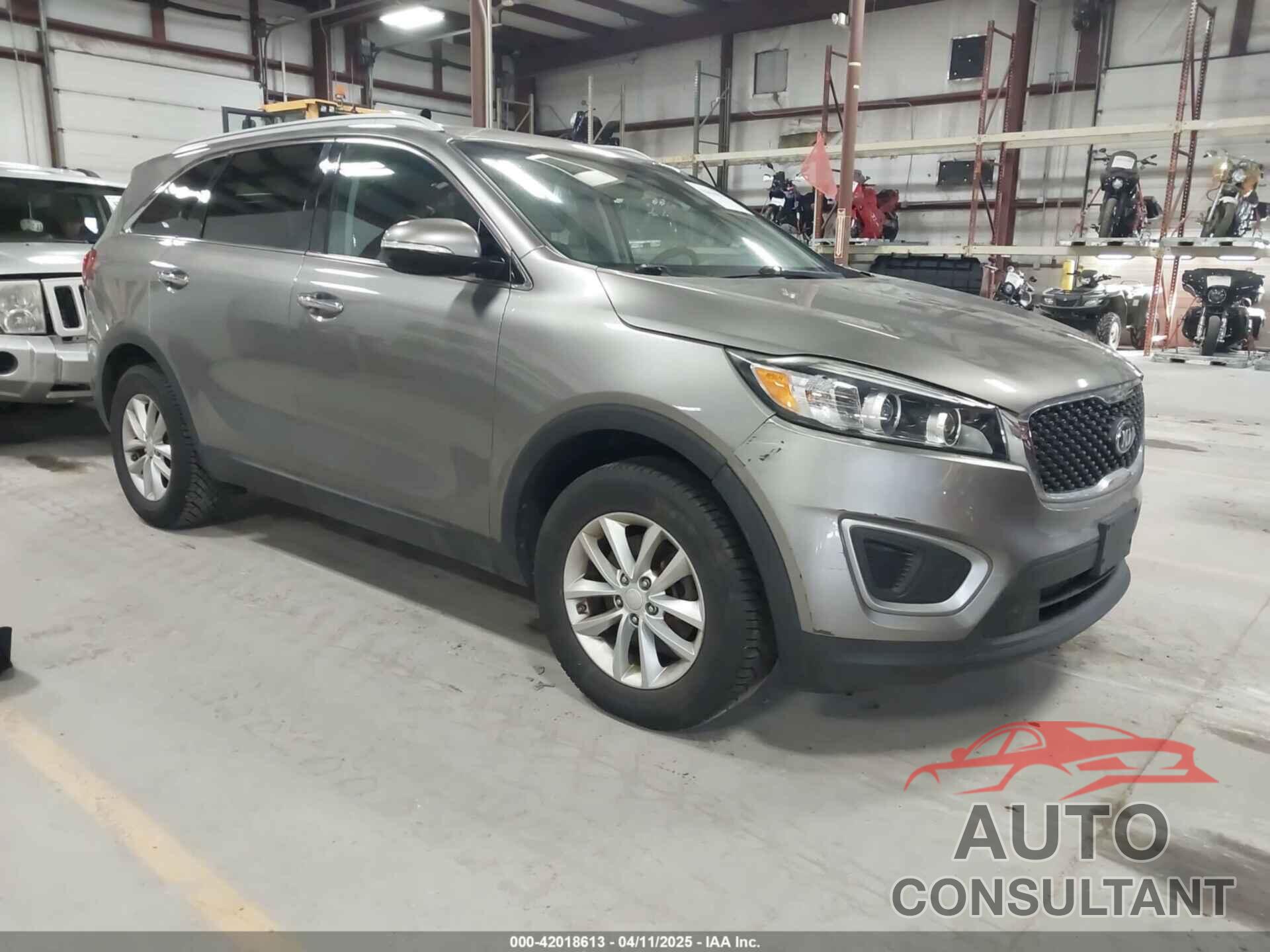 KIA SORENTO 2017 - 5XYPG4A39HG218907