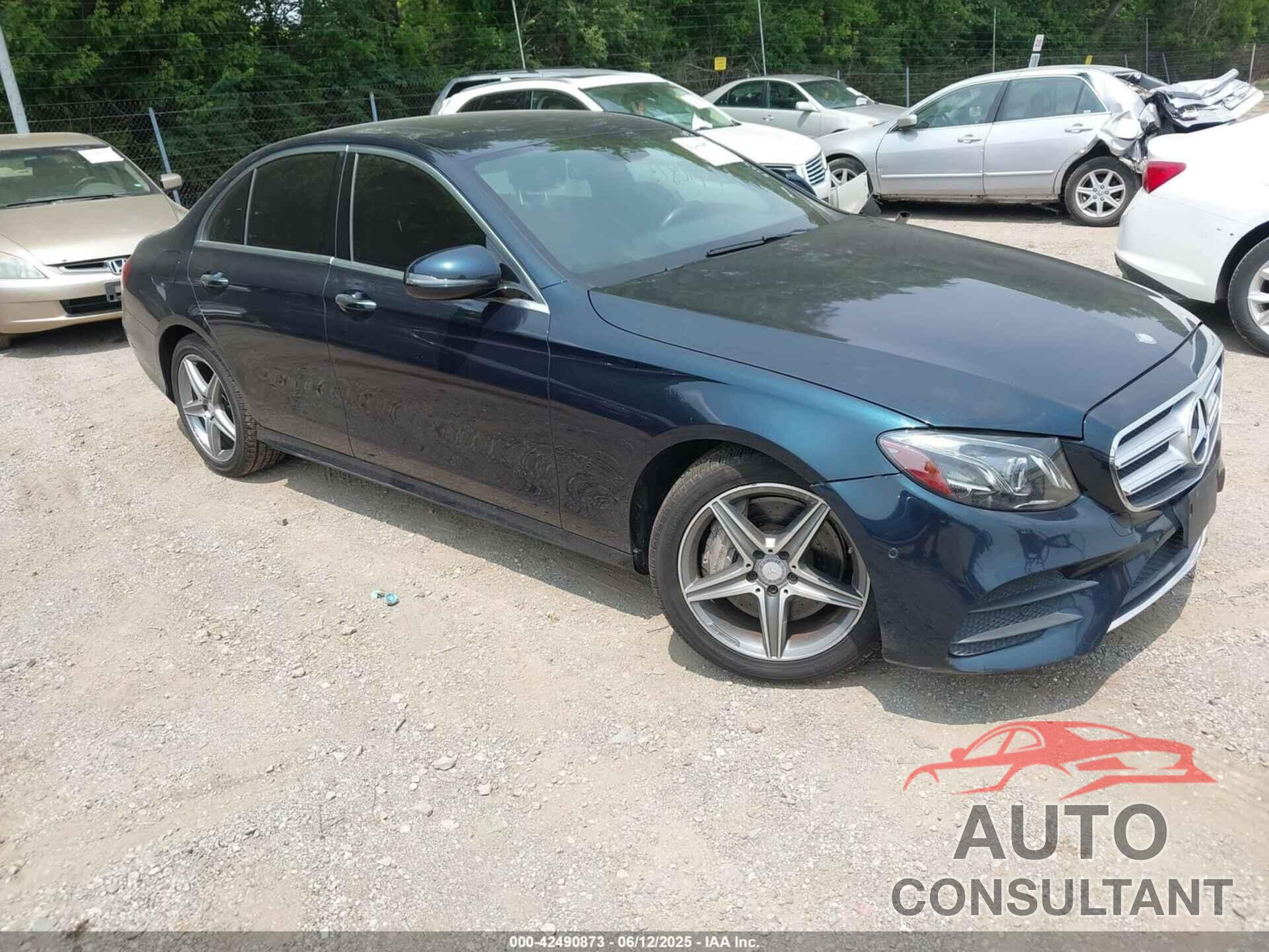 MERCEDES-BENZ E 300 2017 - WDDZF4KB2HA012027