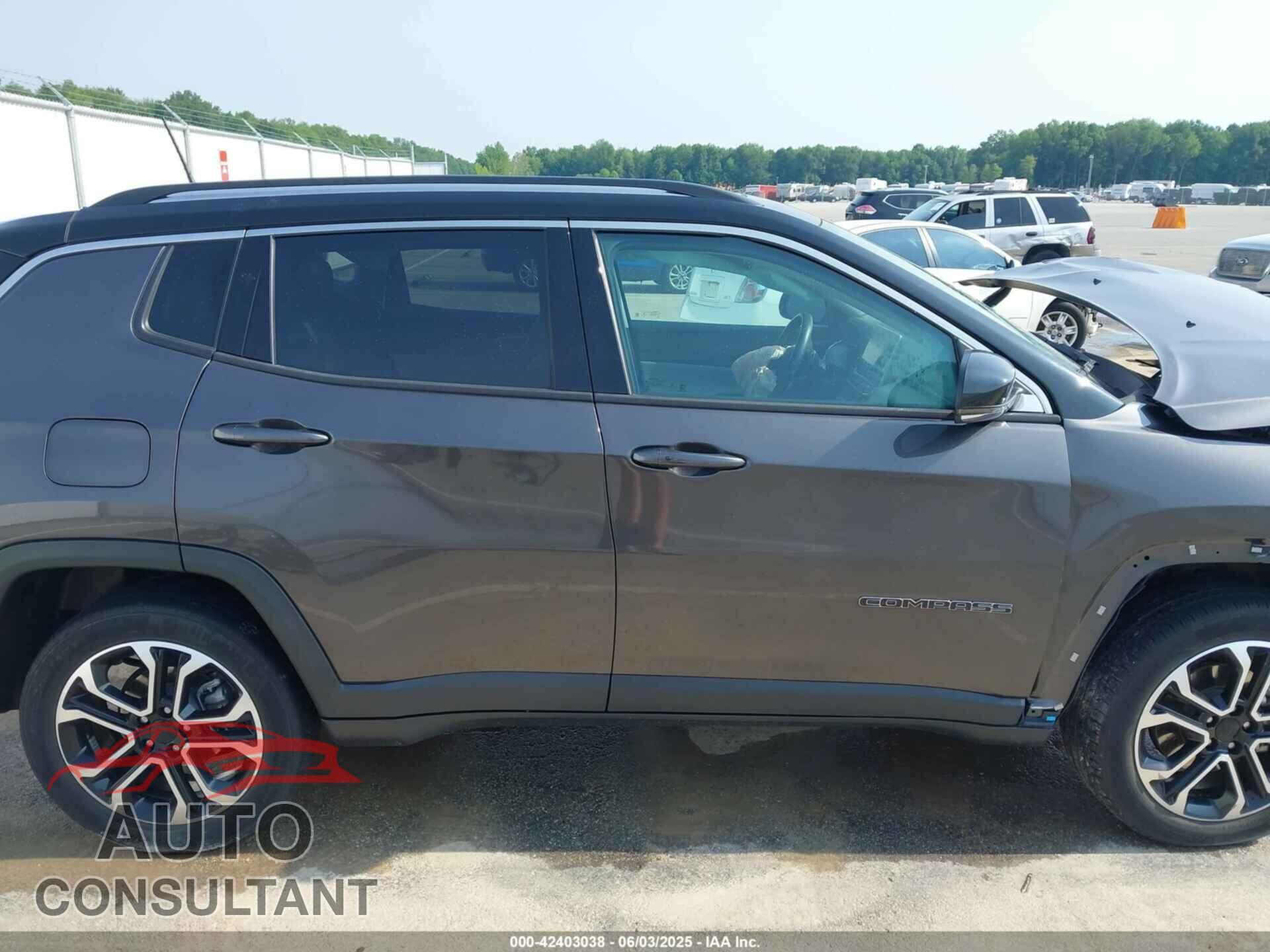 JEEP COMPASS 2022 - 3C4NJDCB2NT118200