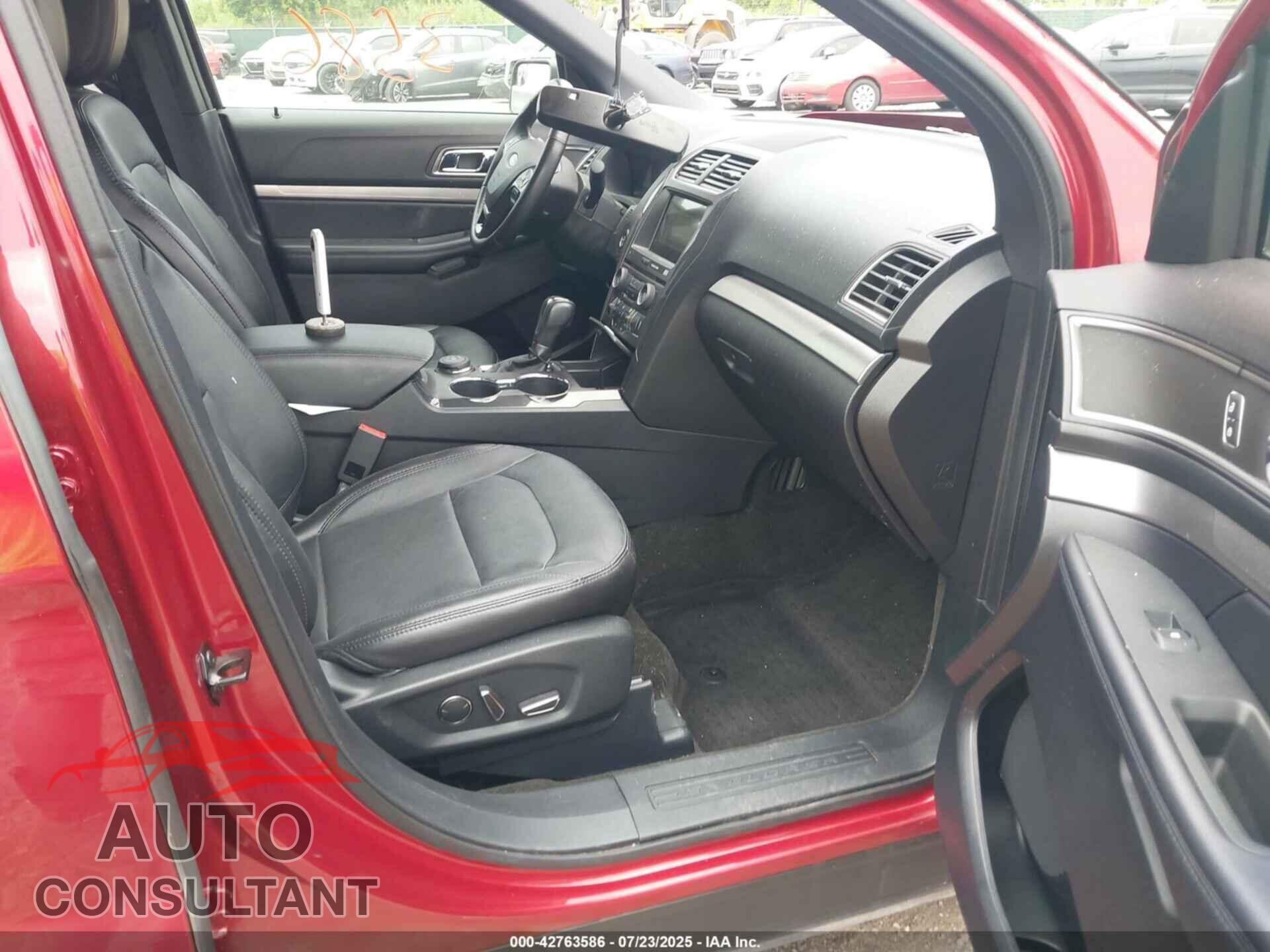 FORD EXPLORER 2018 - 1FM5K8D83JGB53393