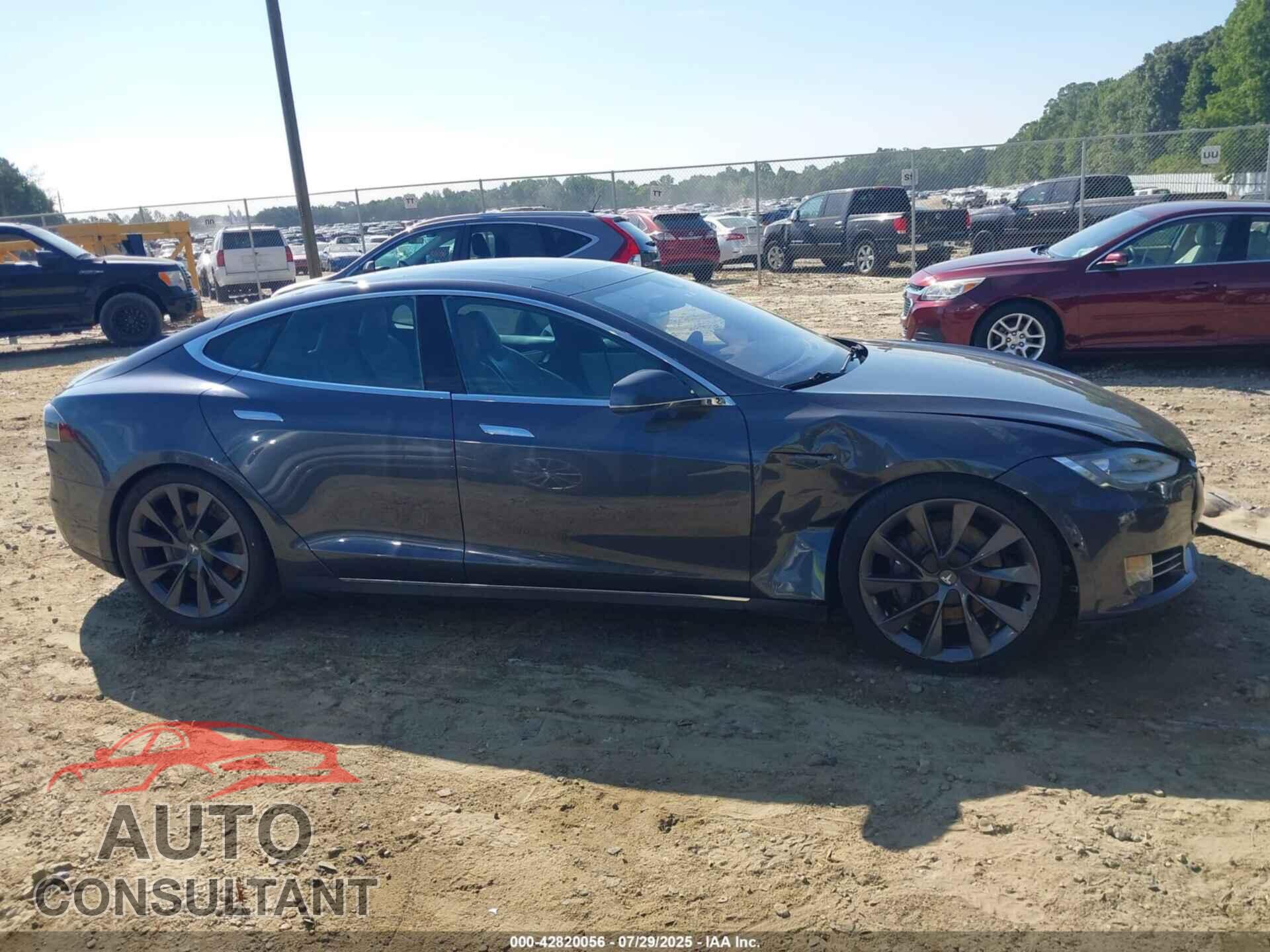 TESLA MODEL S 2015 - 5YJSA1E23FF102635
