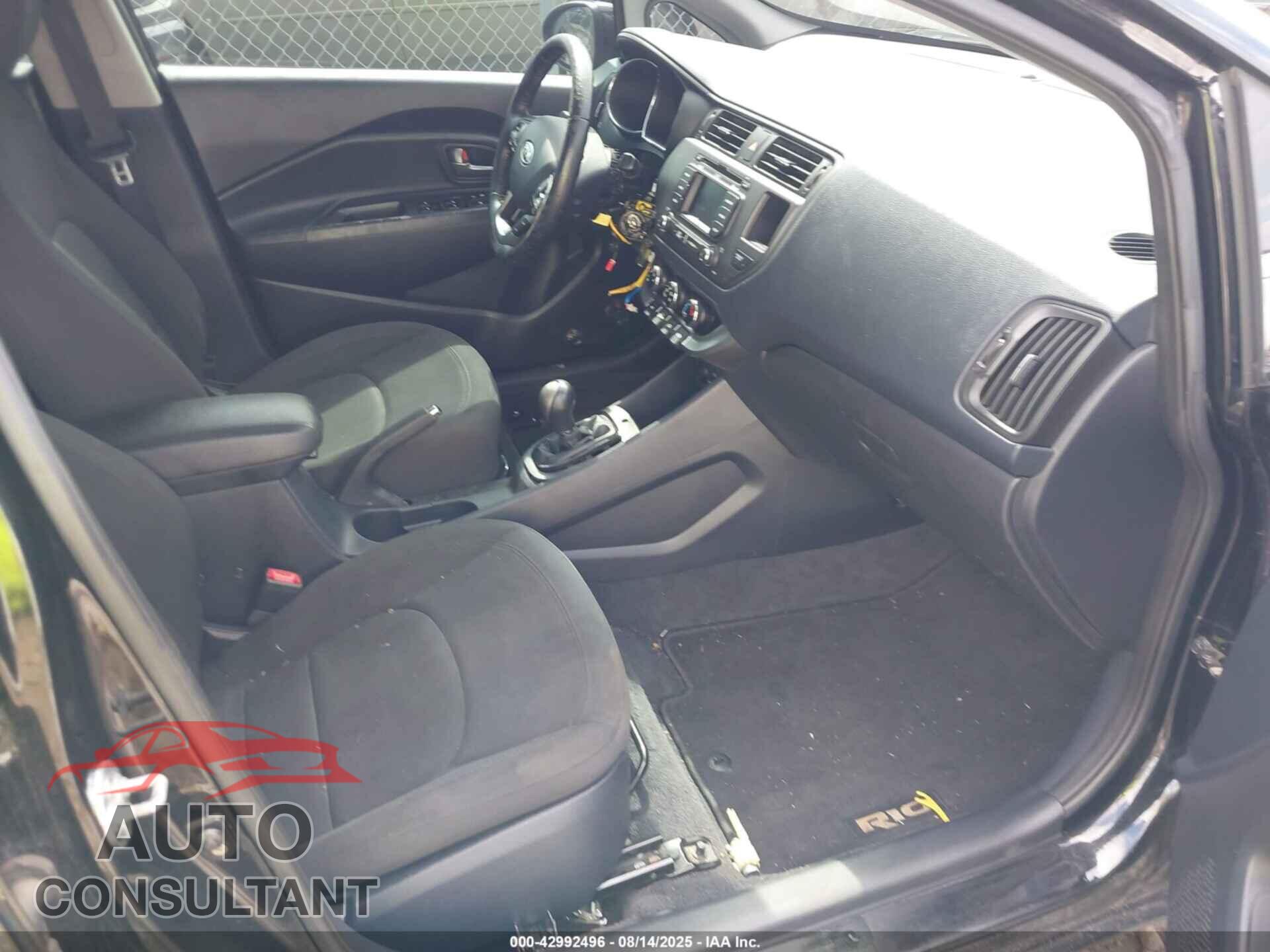 KIA RIO 2012 - KNADN4A35C6074239