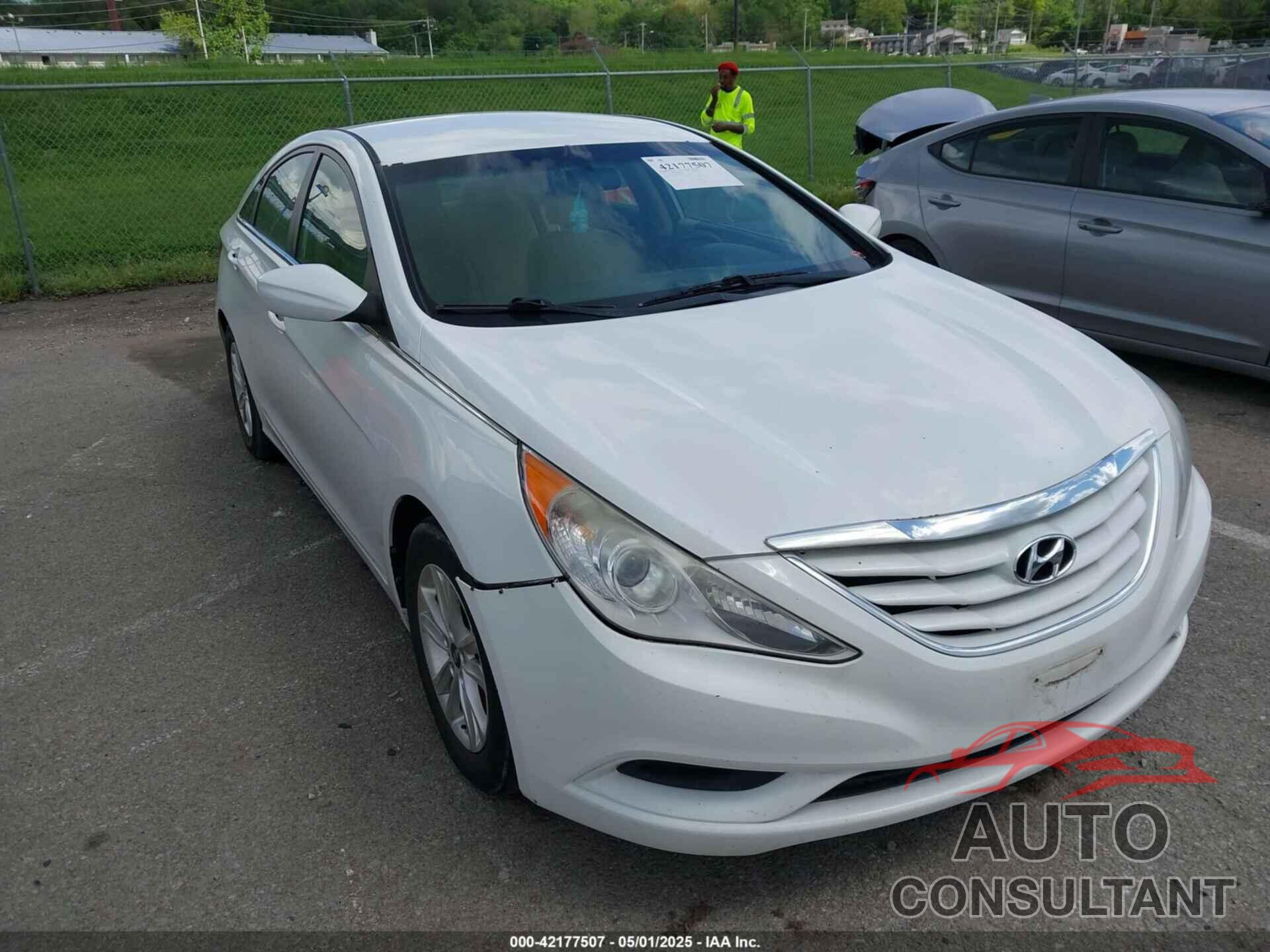 HYUNDAI SONATA 2013 - 5NPEB4AC9DH668002
