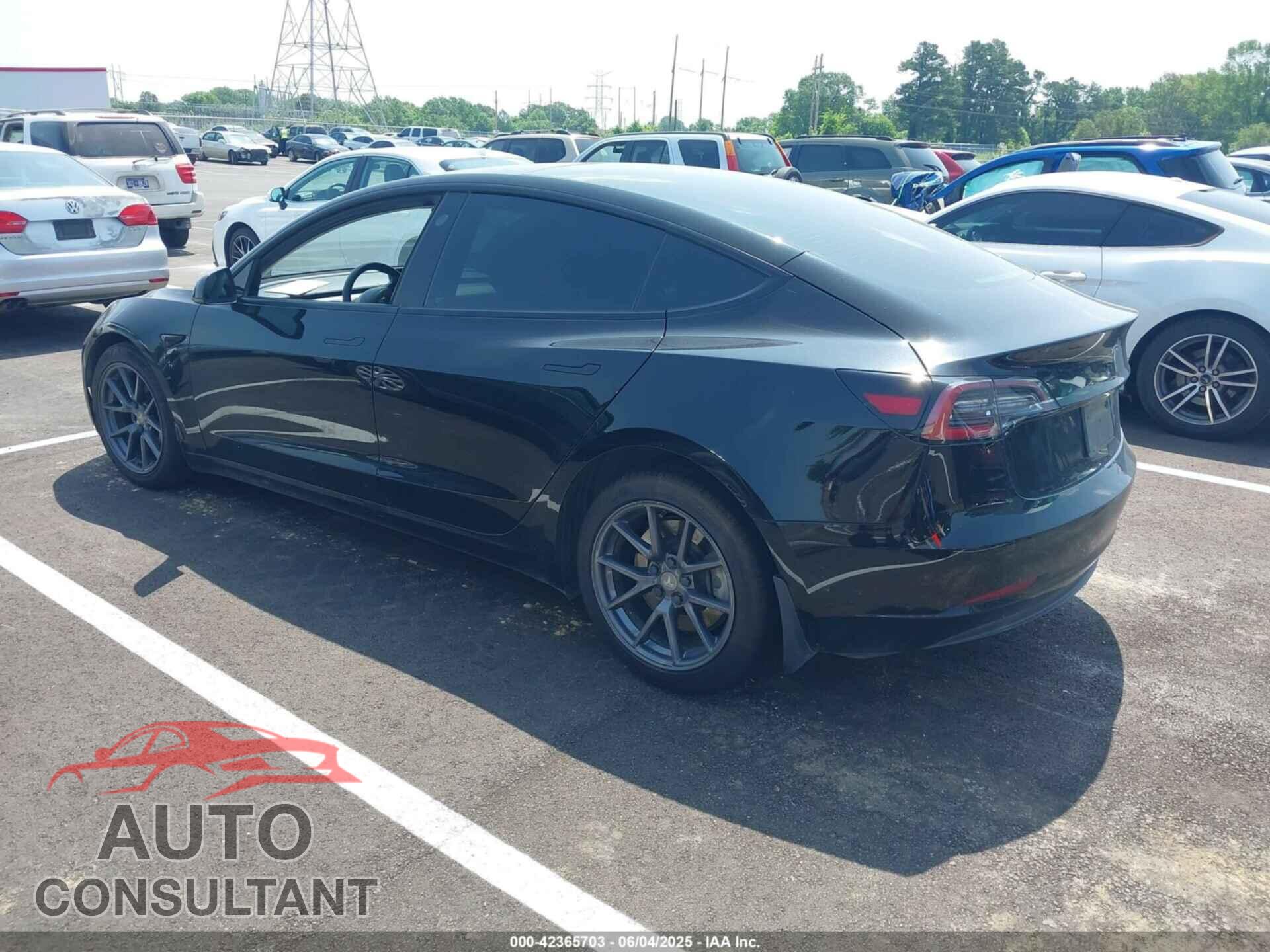 TESLA MODEL 3 2023 - 5YJ3E1EA2PF437581