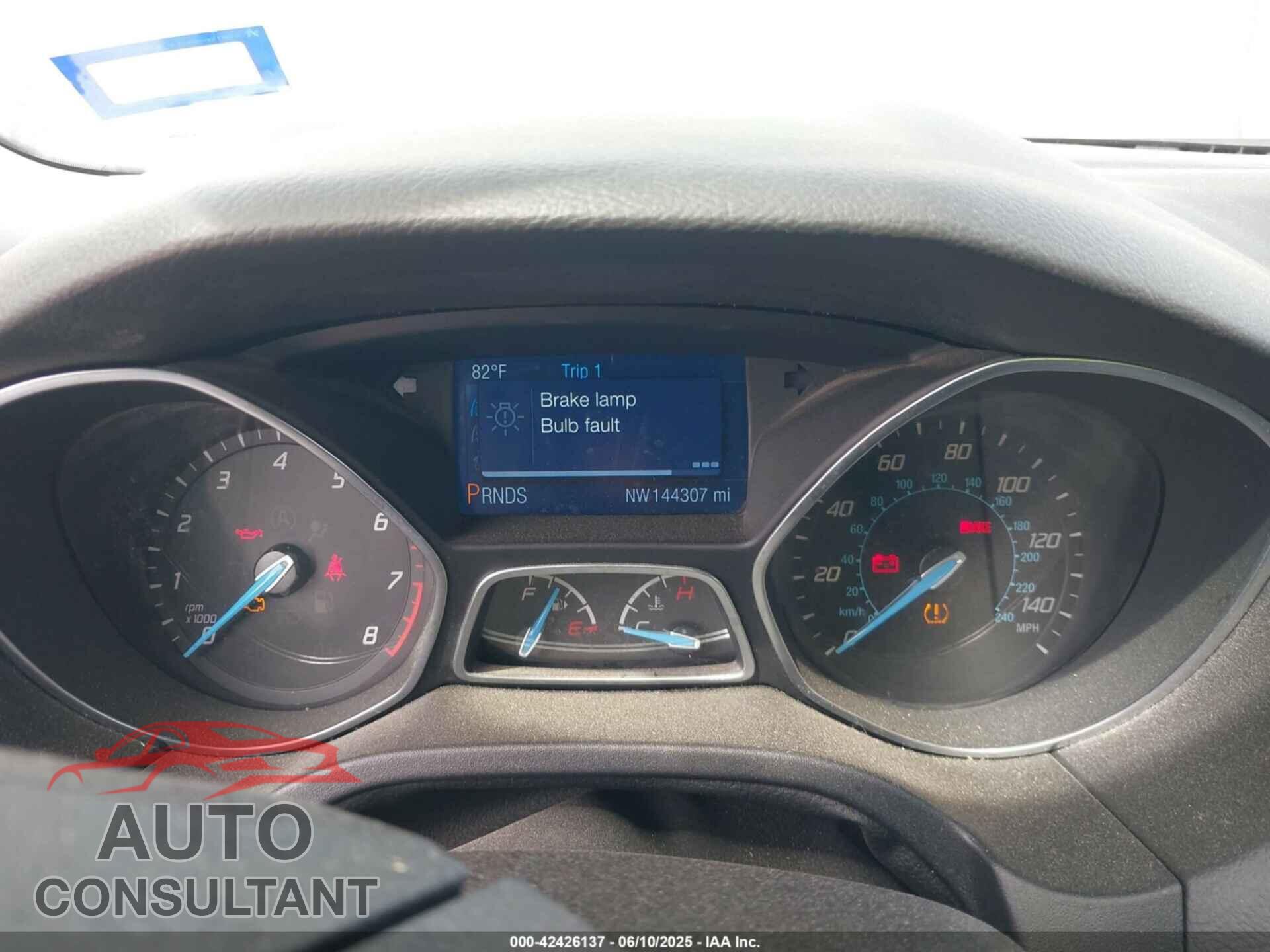 FORD FOCUS 2014 - 1FADP3F22EL373074