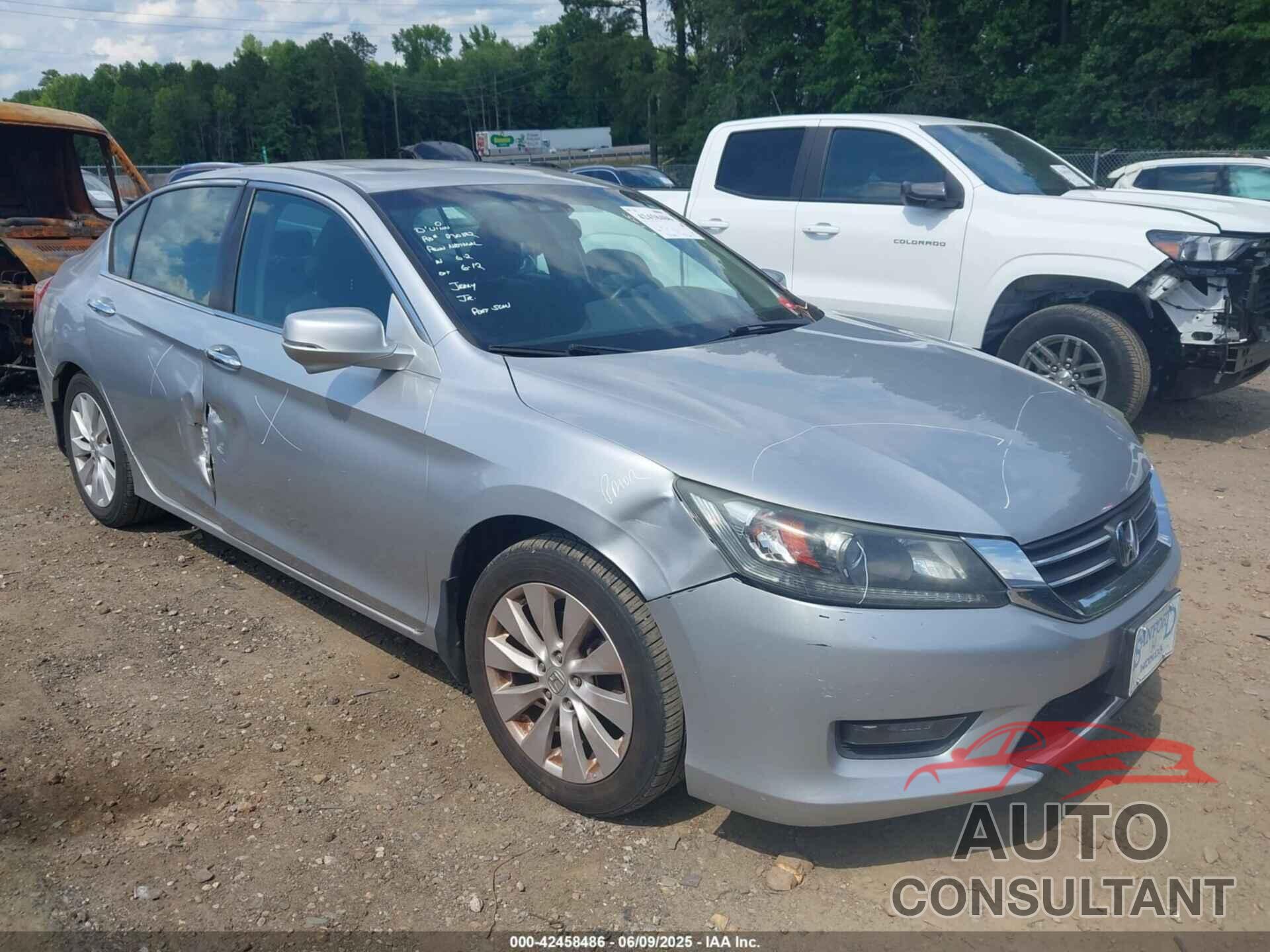 HONDA ACCORD 2015 - 1HGCR2F81FA064578