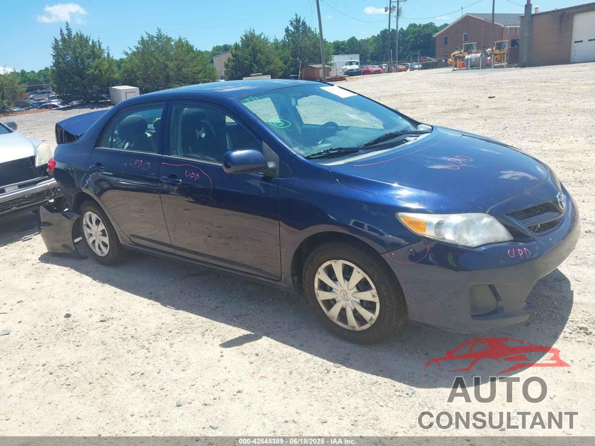 TOYOTA COROLLA 2013 - 2T1BU4EE0DC097687
