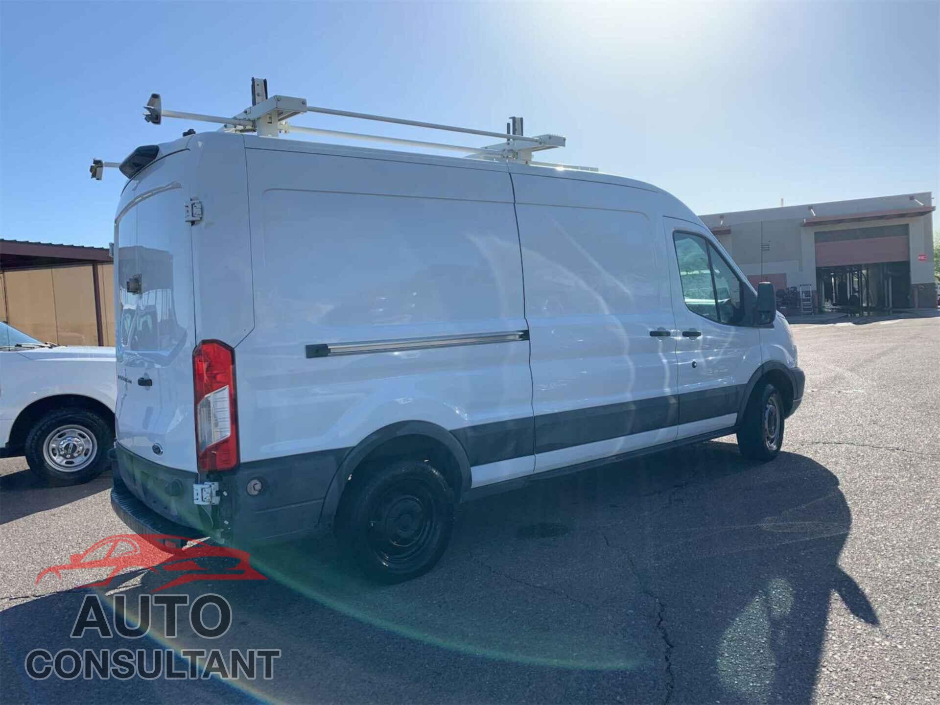 FORD TRANSIT 2018 - 1FTYR2CM6JKA35120