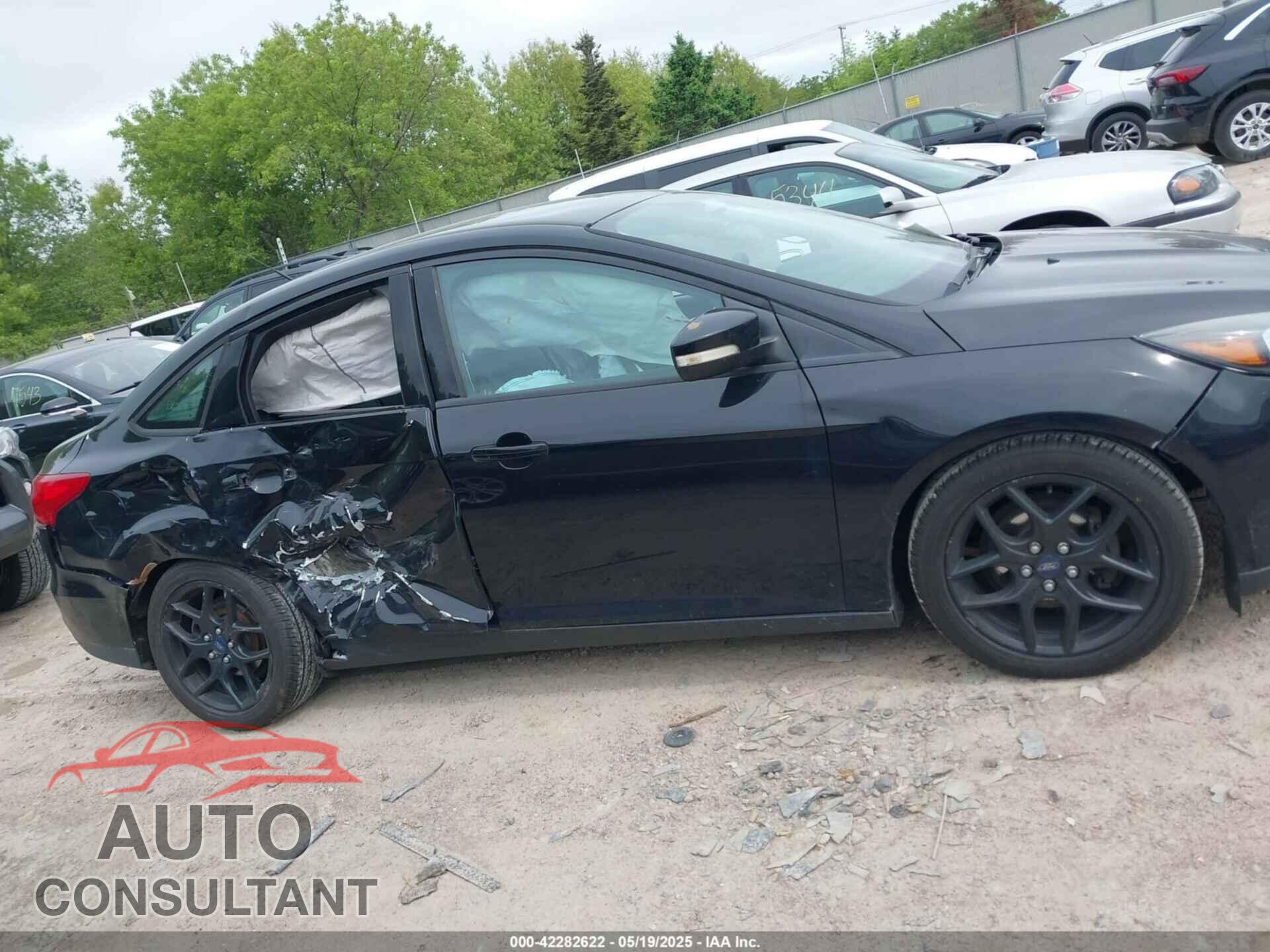 FORD FOCUS 2016 - 1FADP3F23GL244313
