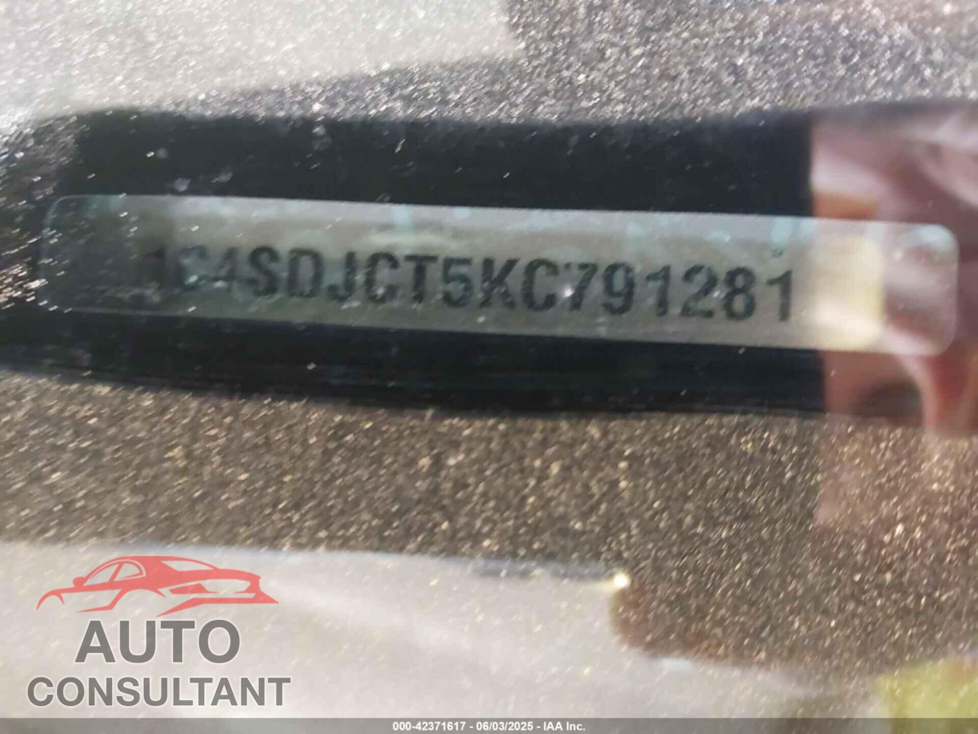 DODGE DURANGO 2019 - 1C4SDJCT5KC791281